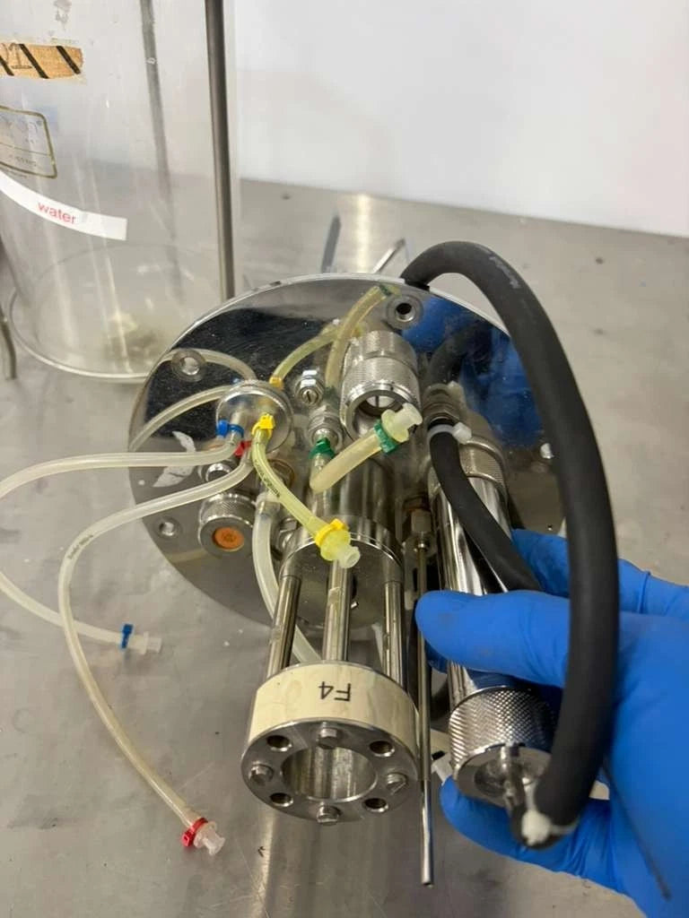 Applikon Biotechnology 3L Glass Bioreactor Vessel with Stainless Steel Headplate