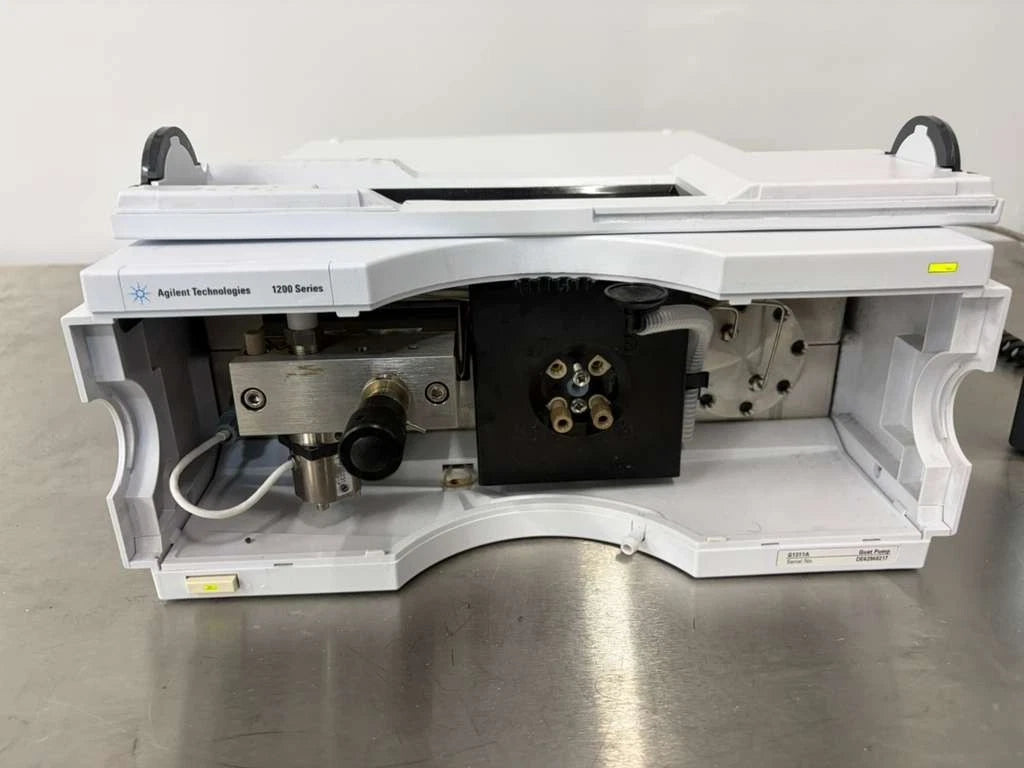 Agilent 1200 Series G1311A Quaternary Pump Power on Tetsted