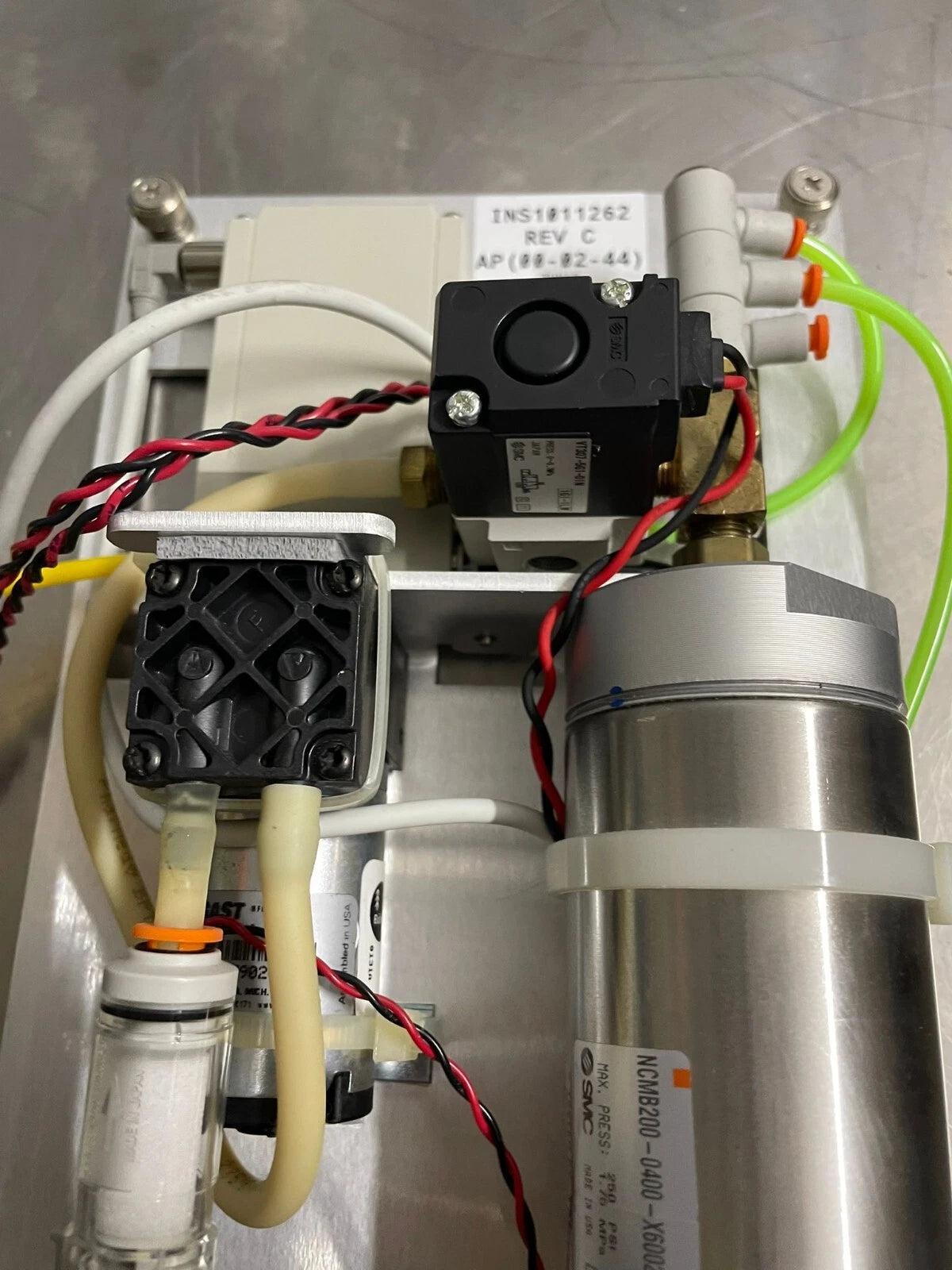 Ion Torrent S5 SEQUENCER MANIFOLD ASSY INS1011262 REV C