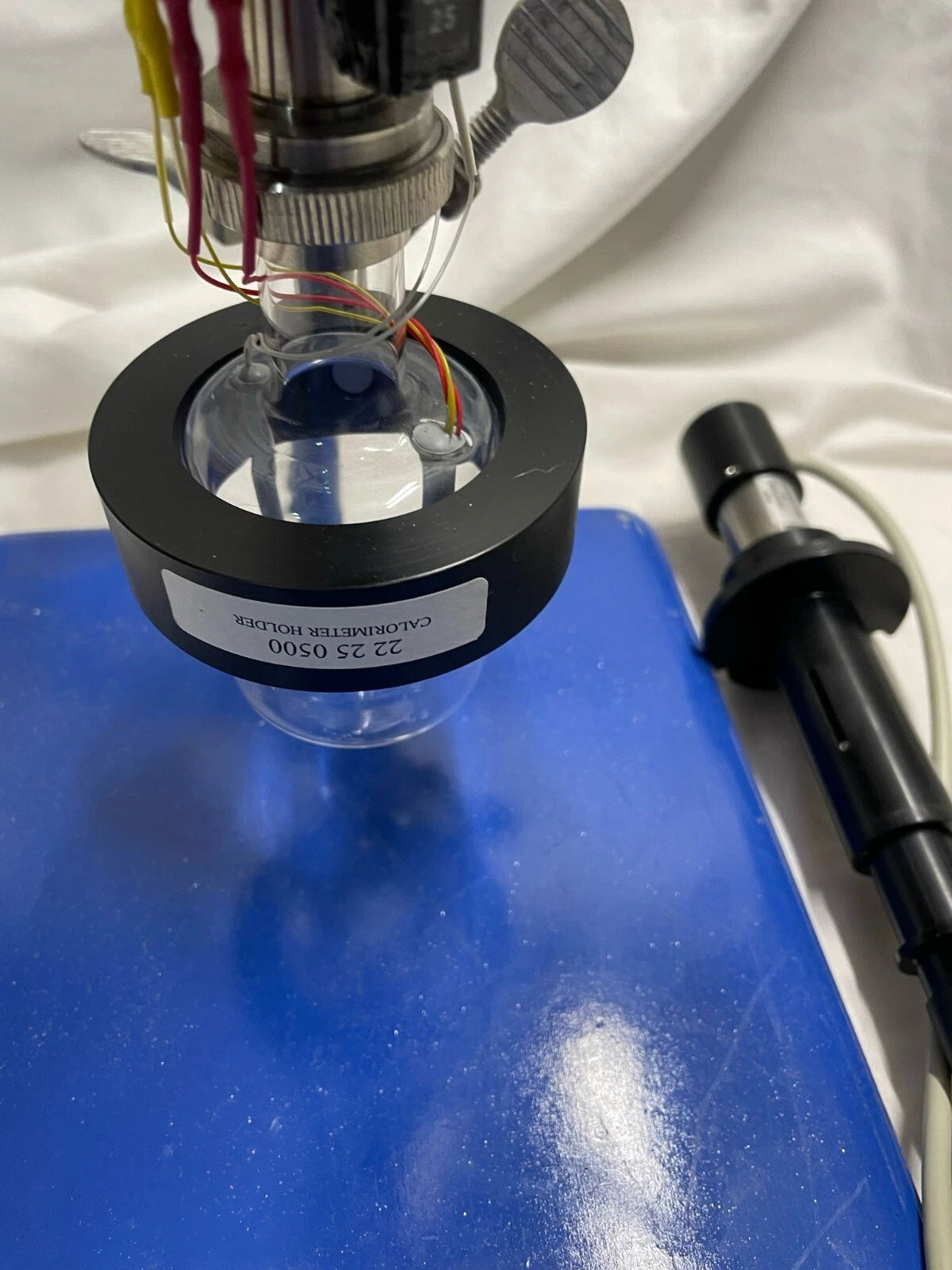 TA Instruments MICROCALORIMETER with Calorimeter holder Parts/ Repair