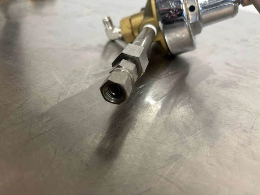 Harris 47-200-CR Compressed Gas Regulator With Connect MERIT-304/304L