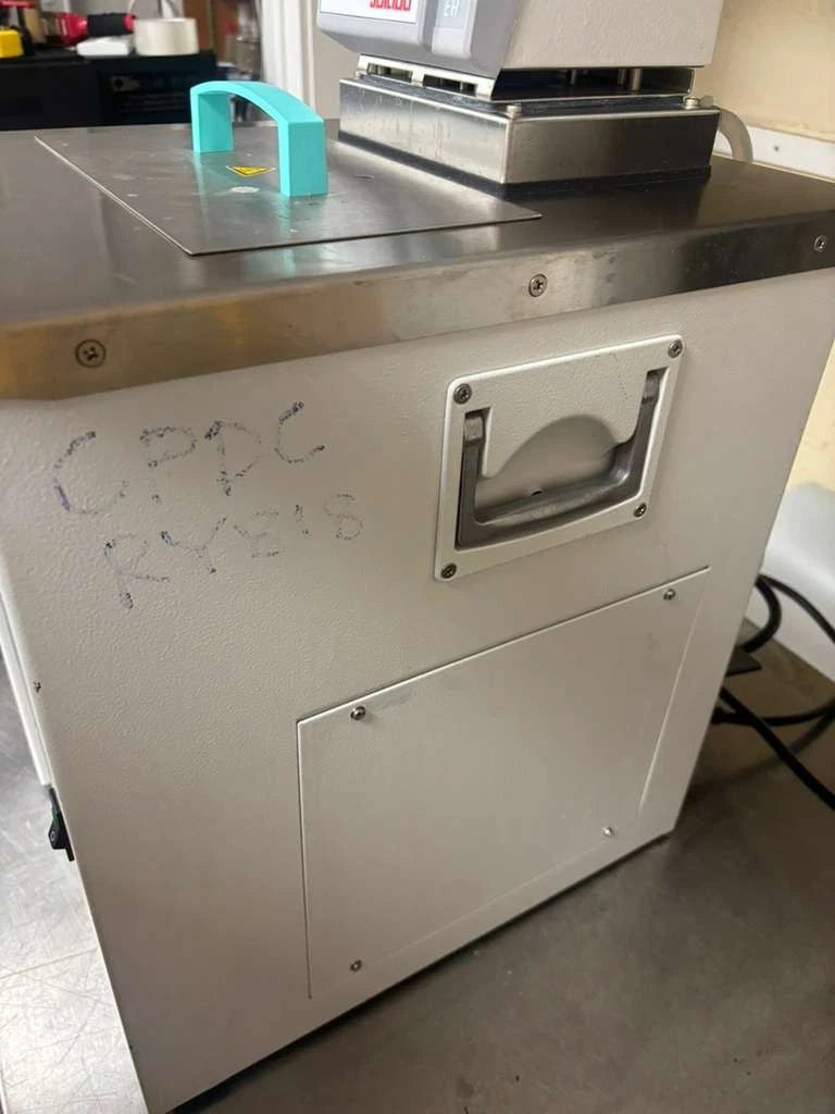 Julabo EH Heated Circulator Julabo F32 Refrigerated/Heating Bath System