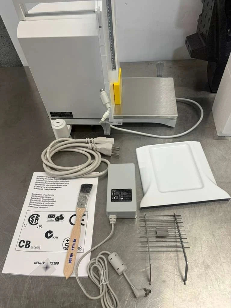 METTLER TOLEDO QUANTOS QB5 QD206 ****PLEASE SEE ALL PICTURES MISSING PARTS***