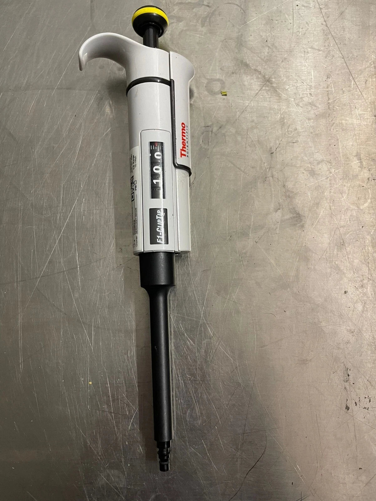 Thermo Scientific™ F1-ClipTip™ 10- 100 uL Single Channel Pipette