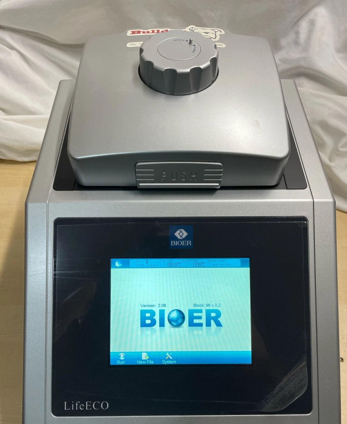 Bioer Technology BTC42096 – LifeECO 96-well Gradient Thermal Cycler w/ Warranty
