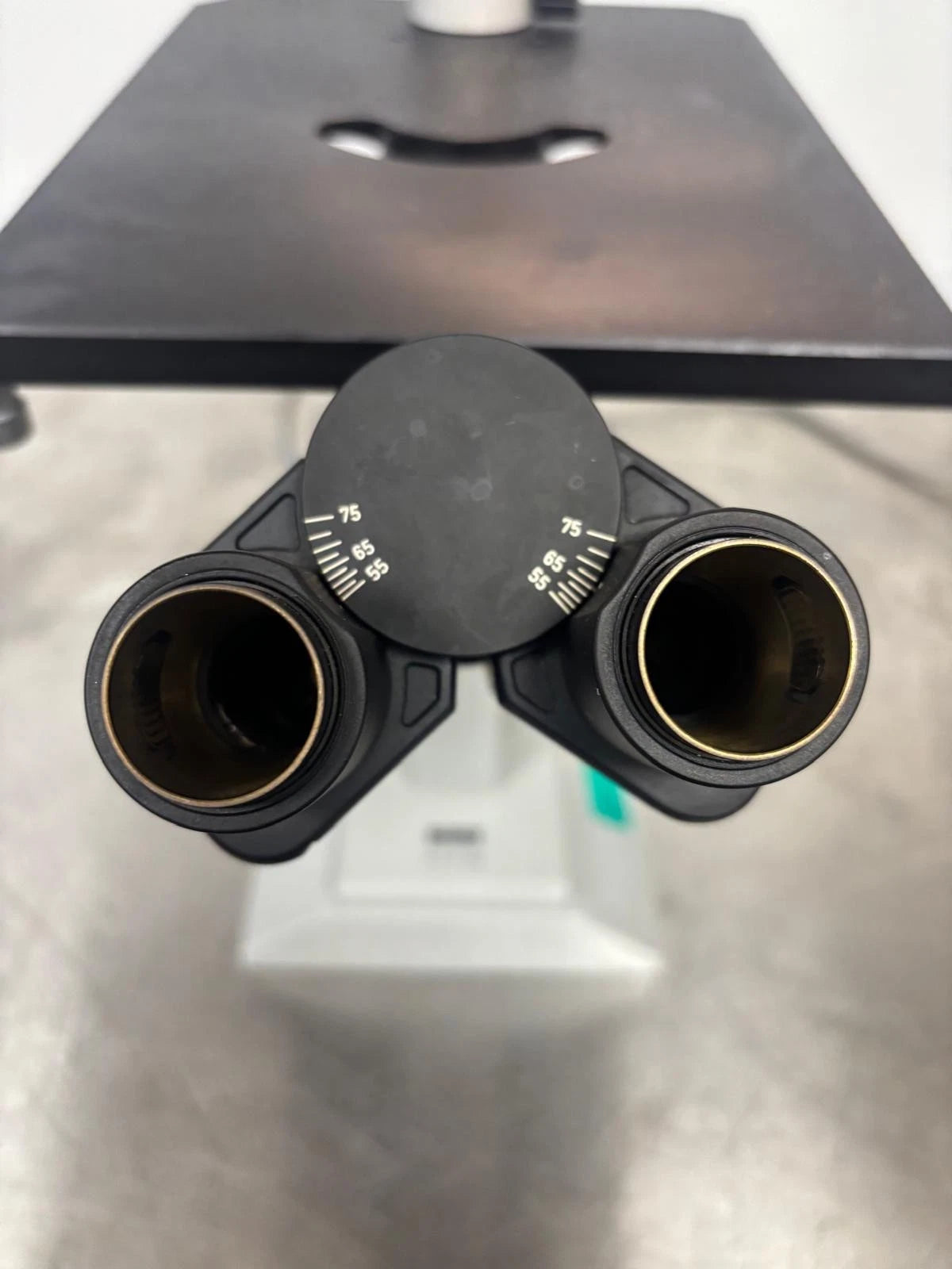 Zeiss ID 47 12 03 - 9901 Microscope