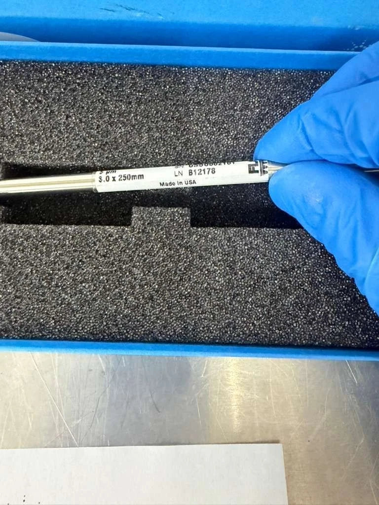 Agilent 880975-306 Zorbax SB-C8 880975-306 3.0X250mm 5-Micron L.N. B12178