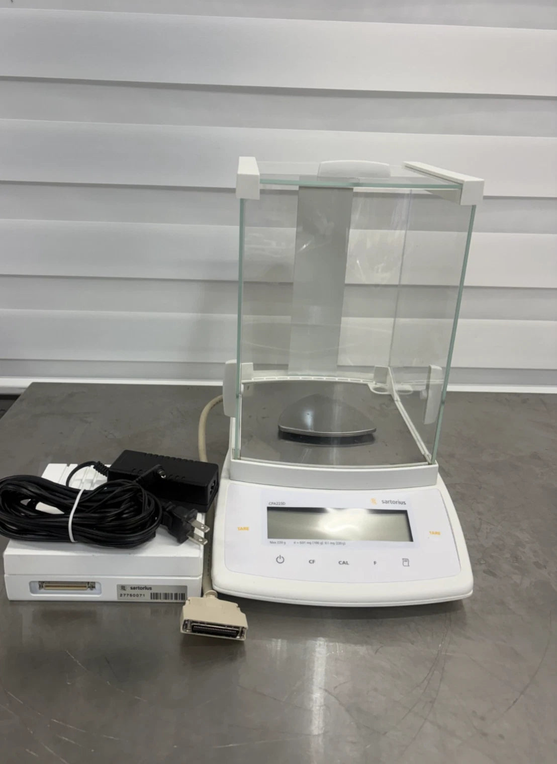Sartorius CPA225D Semi-Micro Analytical Balance
