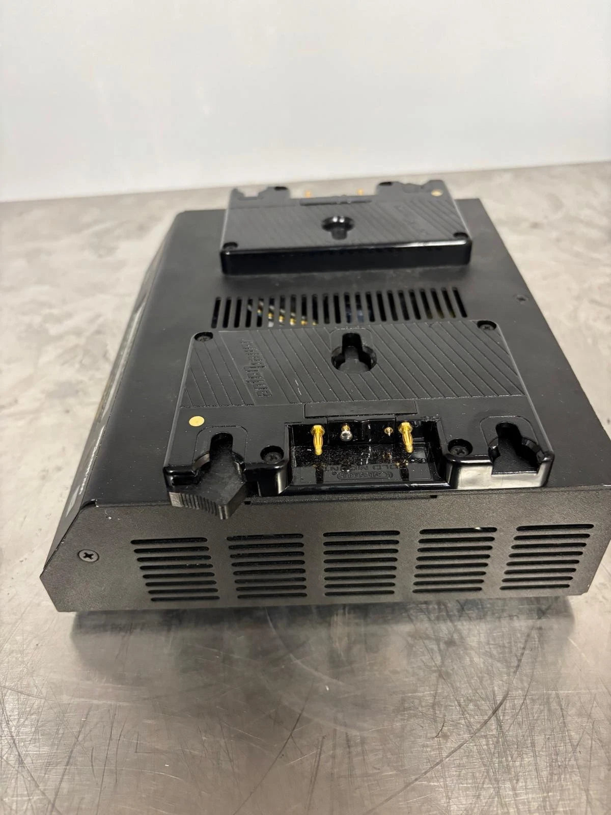 Anton Bauer Dual 2722 Only Charger W/ Power Supply