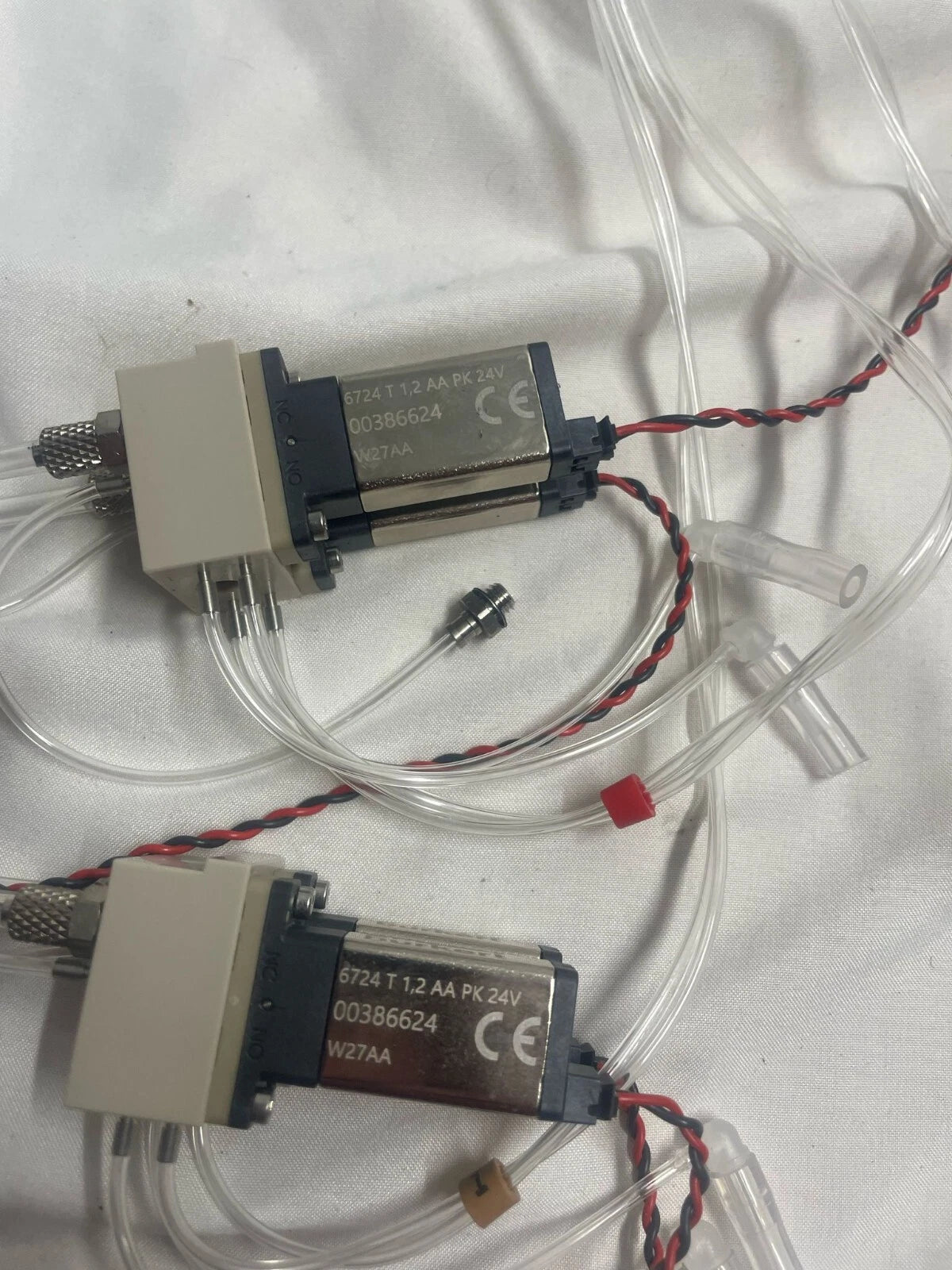 8 UNITS LOT Burkert Type 6724 T 1.2 AA PK 24V Solenoid valve