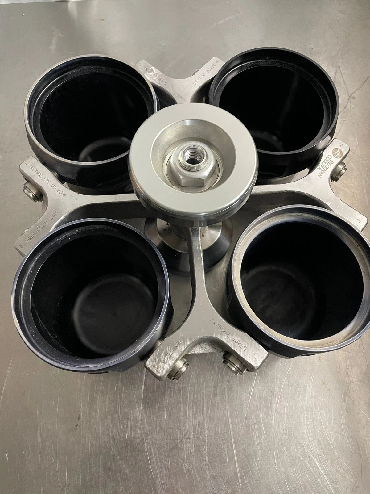 Beckman Coulter SX4750 Swinging Bucket Rotor 4750 RPM 42467 w/ Buckets