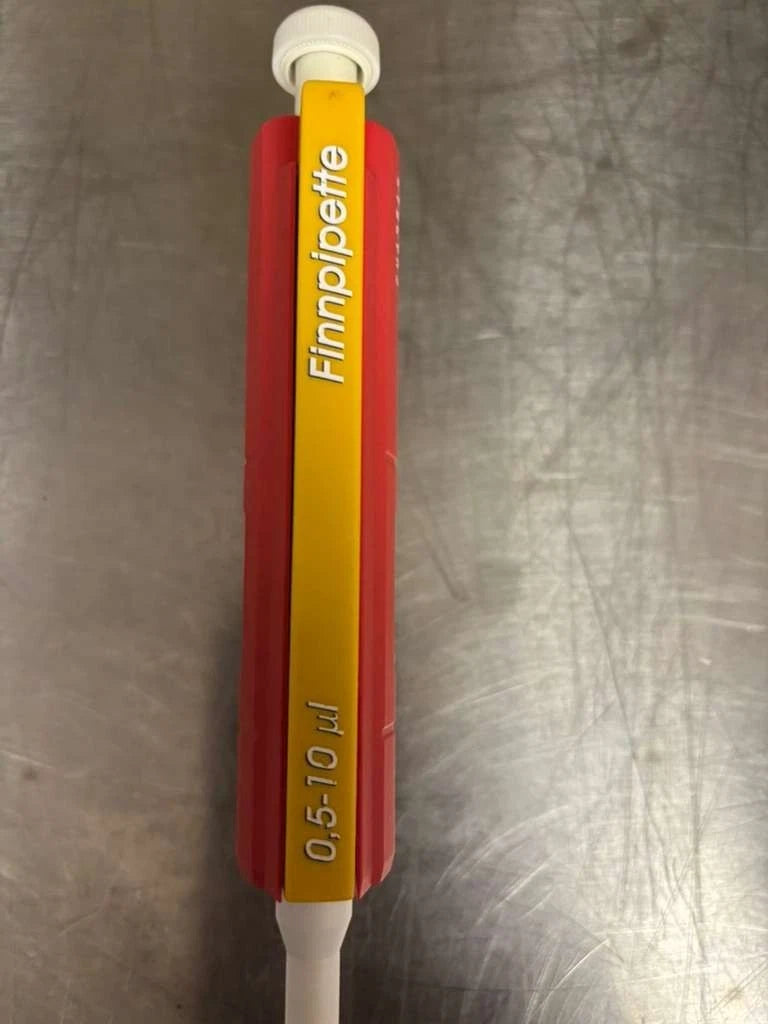 Set of 4 Thermo Electron Finnpipette 0.5-10 5-50 20-200 100-1000uL