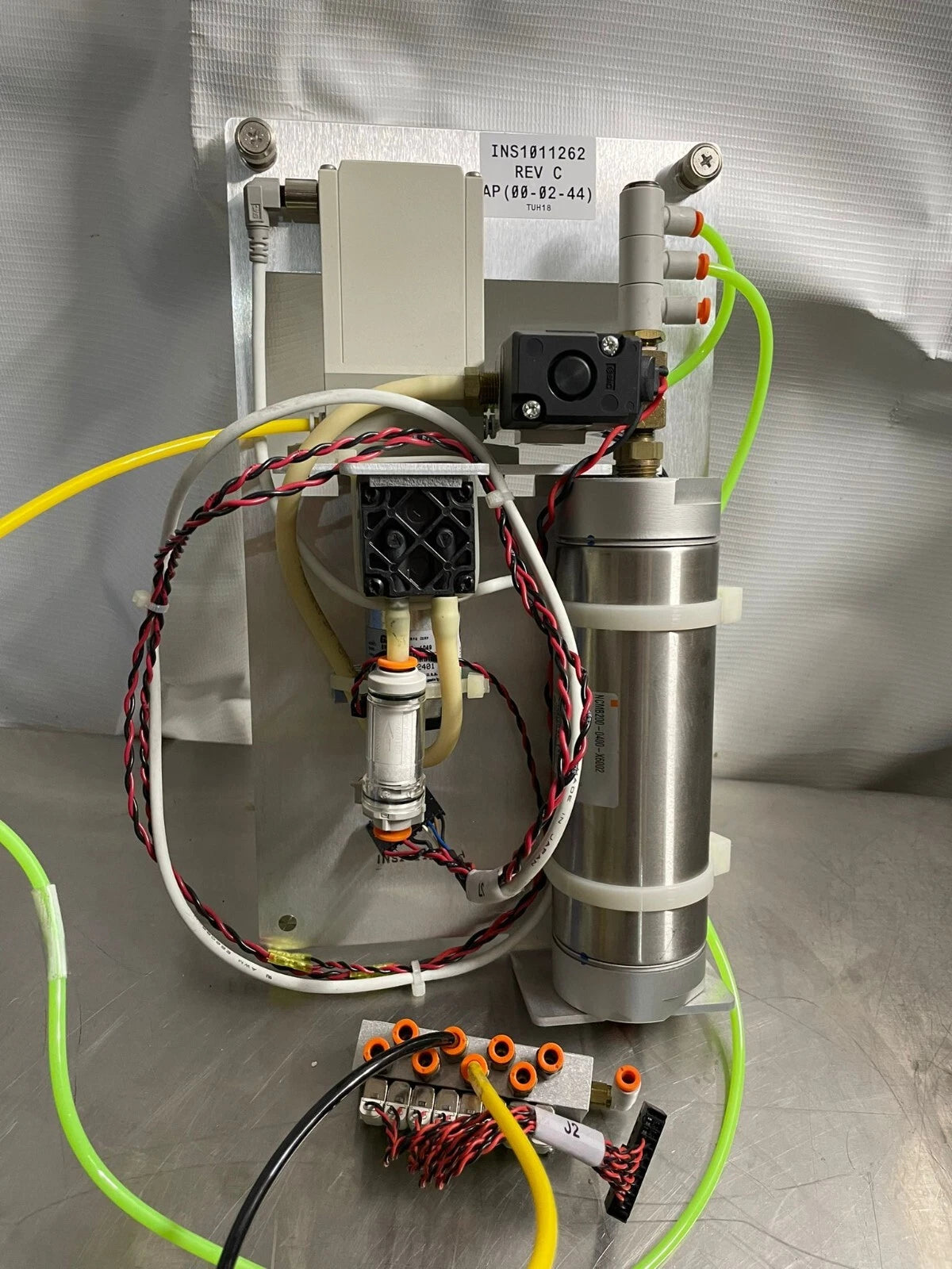 Ion Torrent S5 SEQUENCER MANIFOLD ASSY INS1011262 REV C