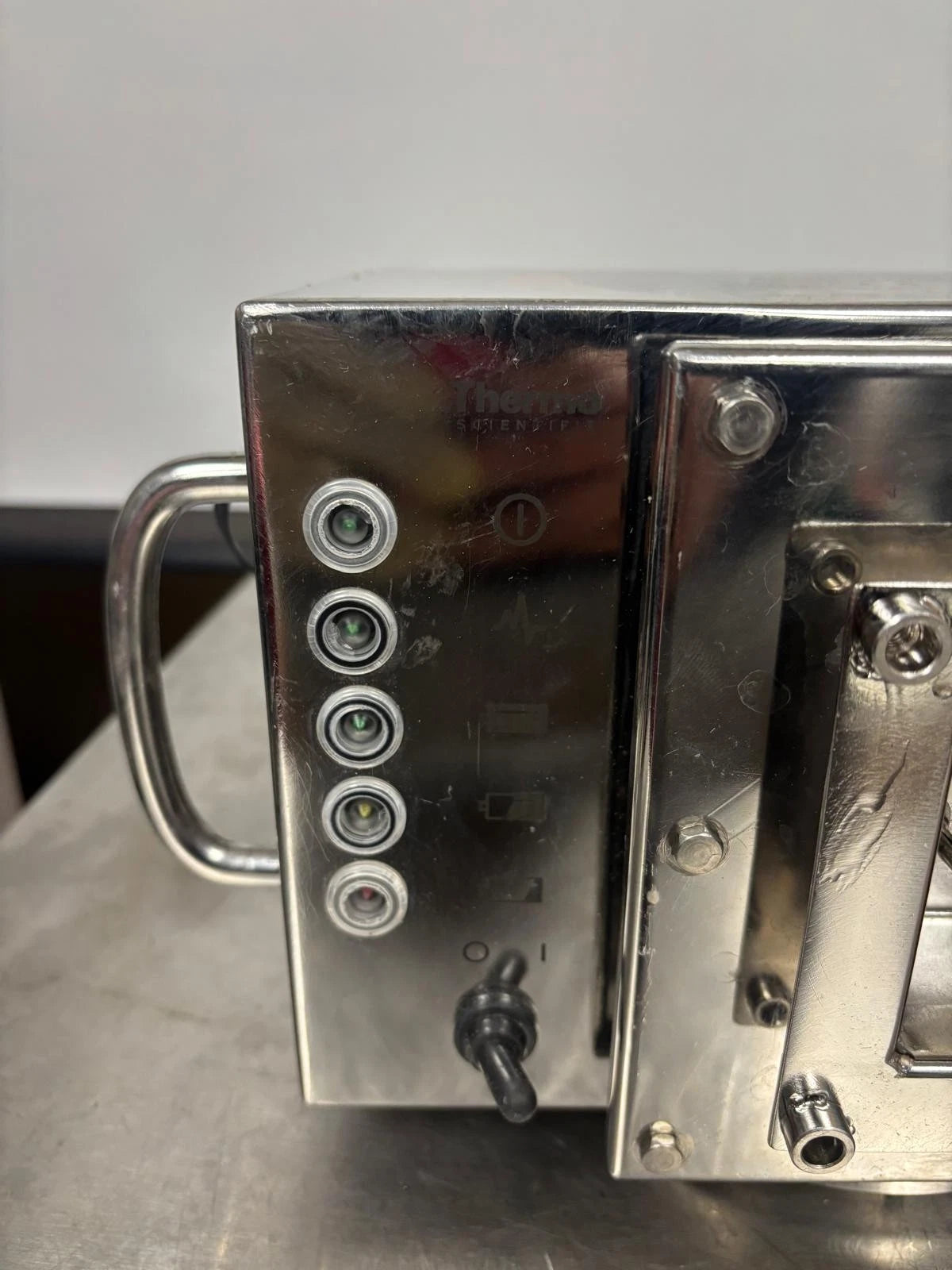 Thermo Electron Antaris Target Series Blend analyzer