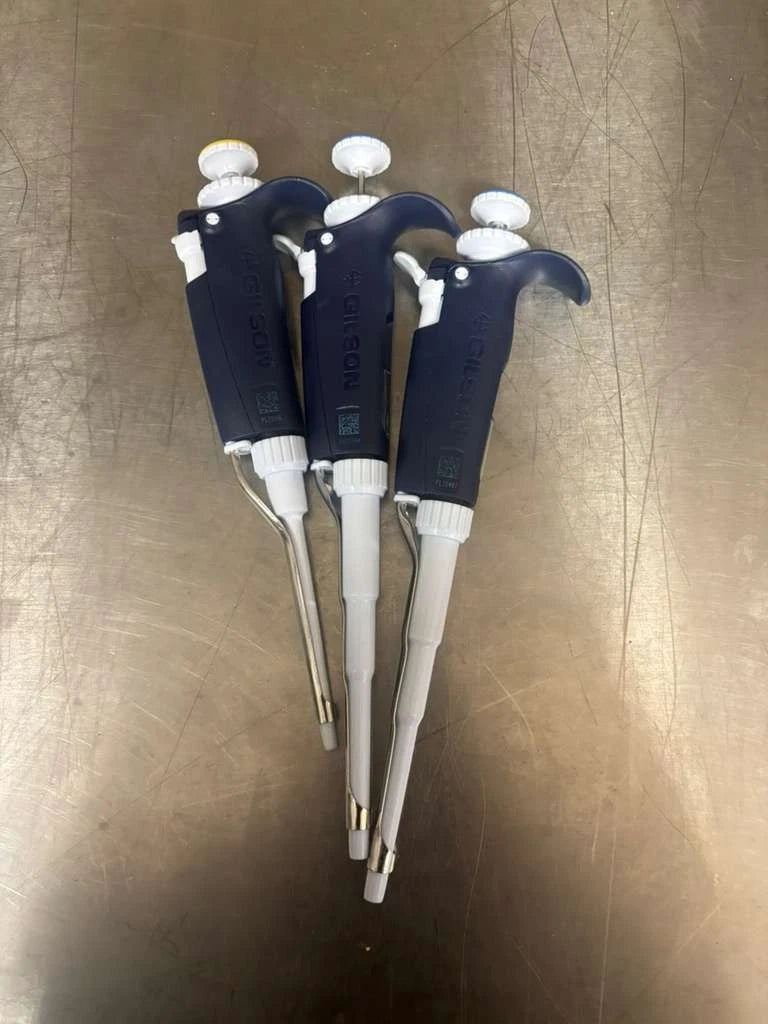 set of 3 Gilson Pipetman Manual Air Displacement Metal Ejector