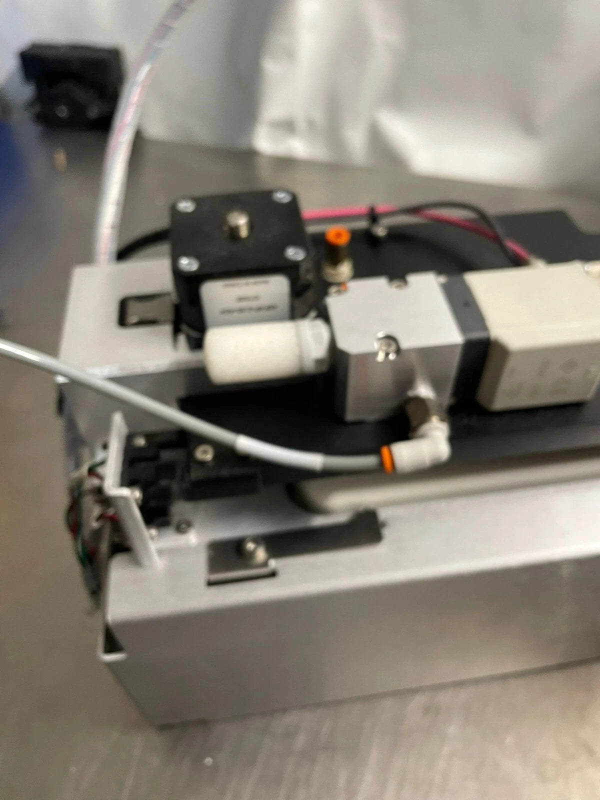 Ion Torrent S5 SEQUENCER REAGENT DISPENSER ASSY INS1012116 30 days Warranty