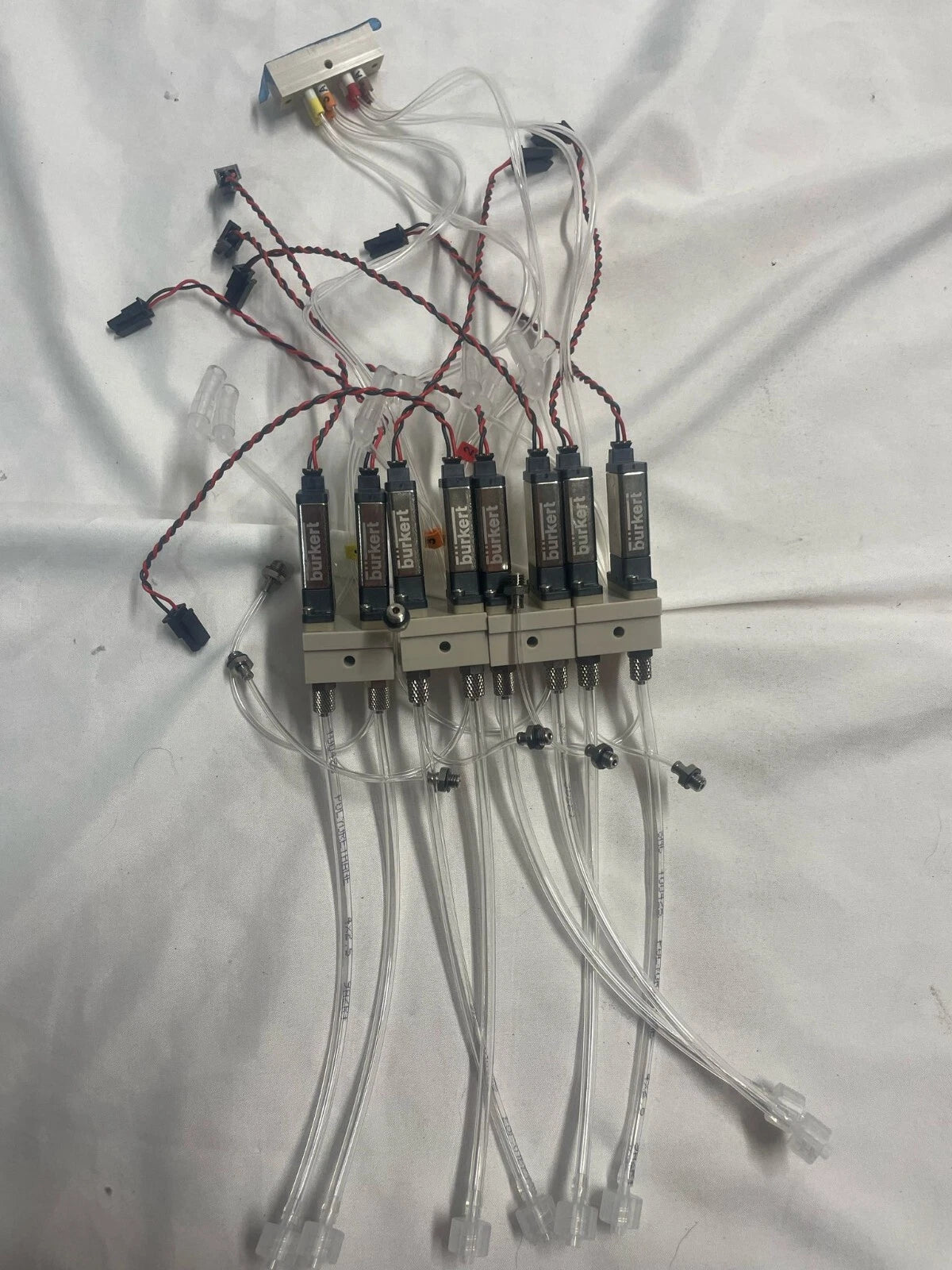 8 UNITS LOT Burkert Type 6724 T 1.2 AA PK 24V Solenoid valve