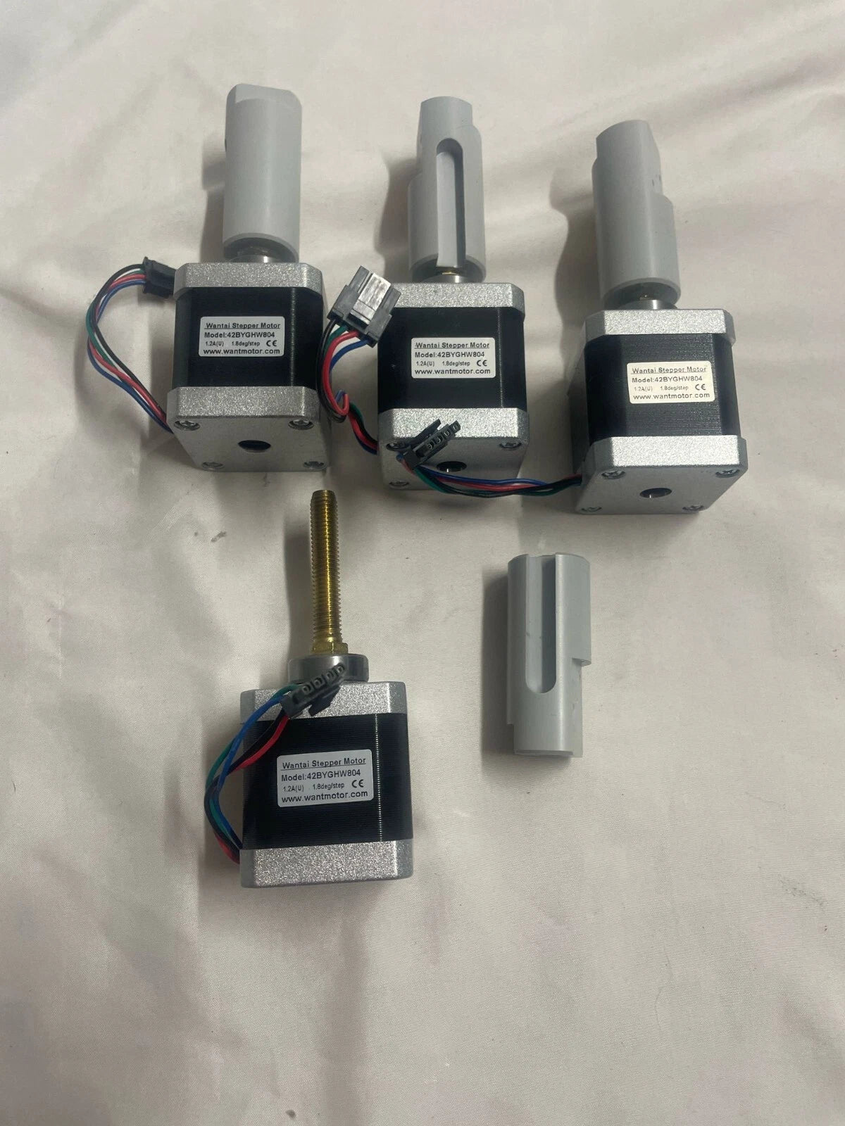 ( Lot of 4) WANTAI STEPPER MOTOR 1.8 DEG 42BYGHW804