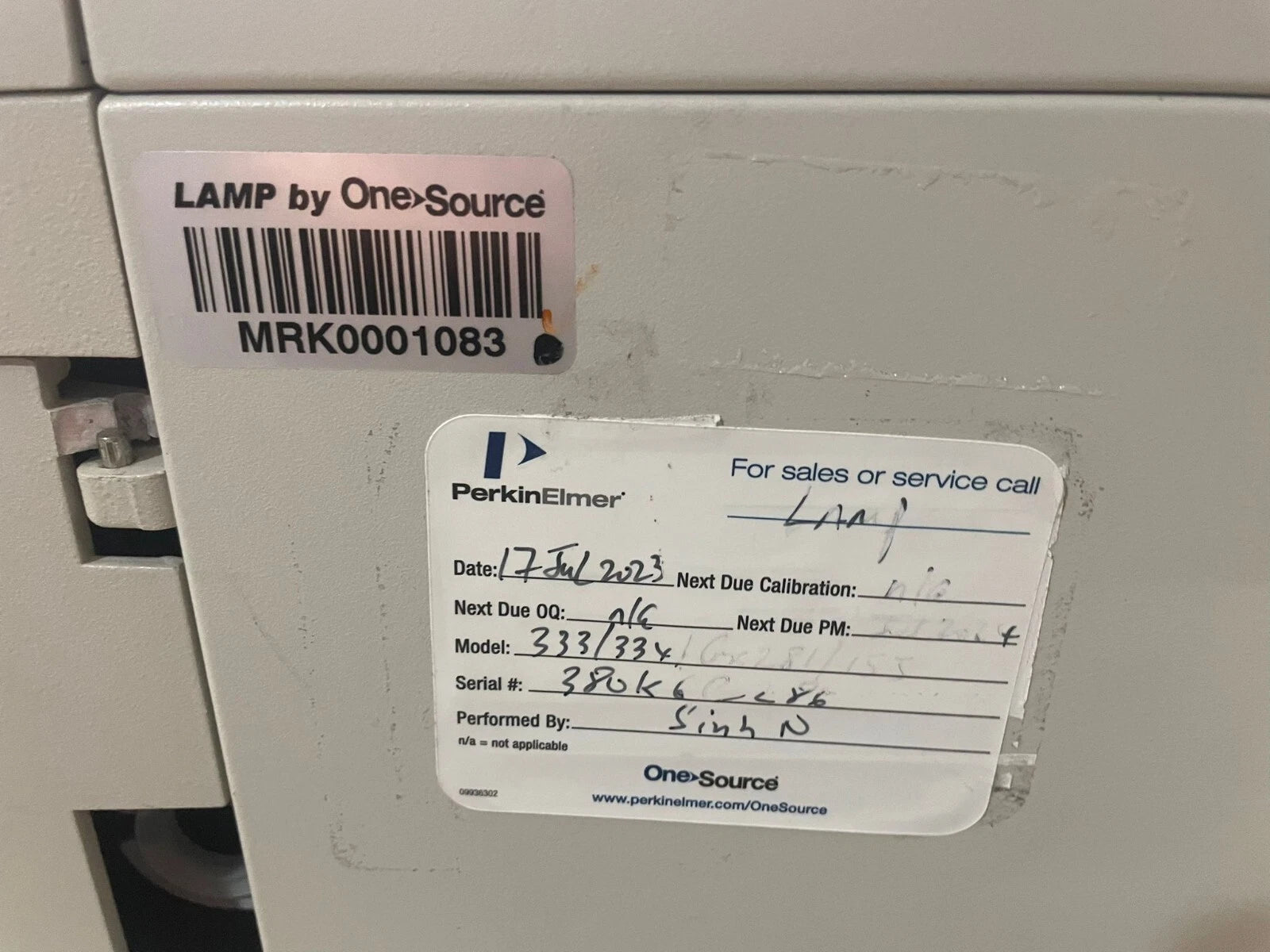 Gilson 333 Prep-Scale HPLC Pump and Gilson 334 Prep-Scale HPLC Pump