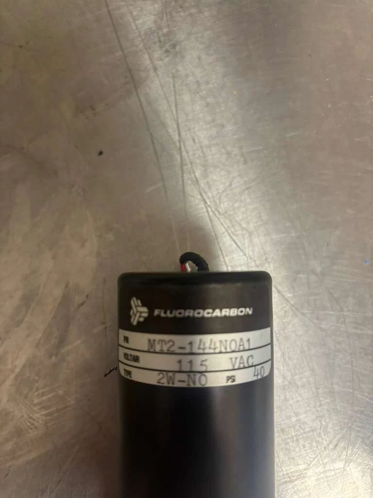 NEW FLUOROCARBON MT2-144N0A1 TEFLON VALVE 115VAC MT2144N0A1