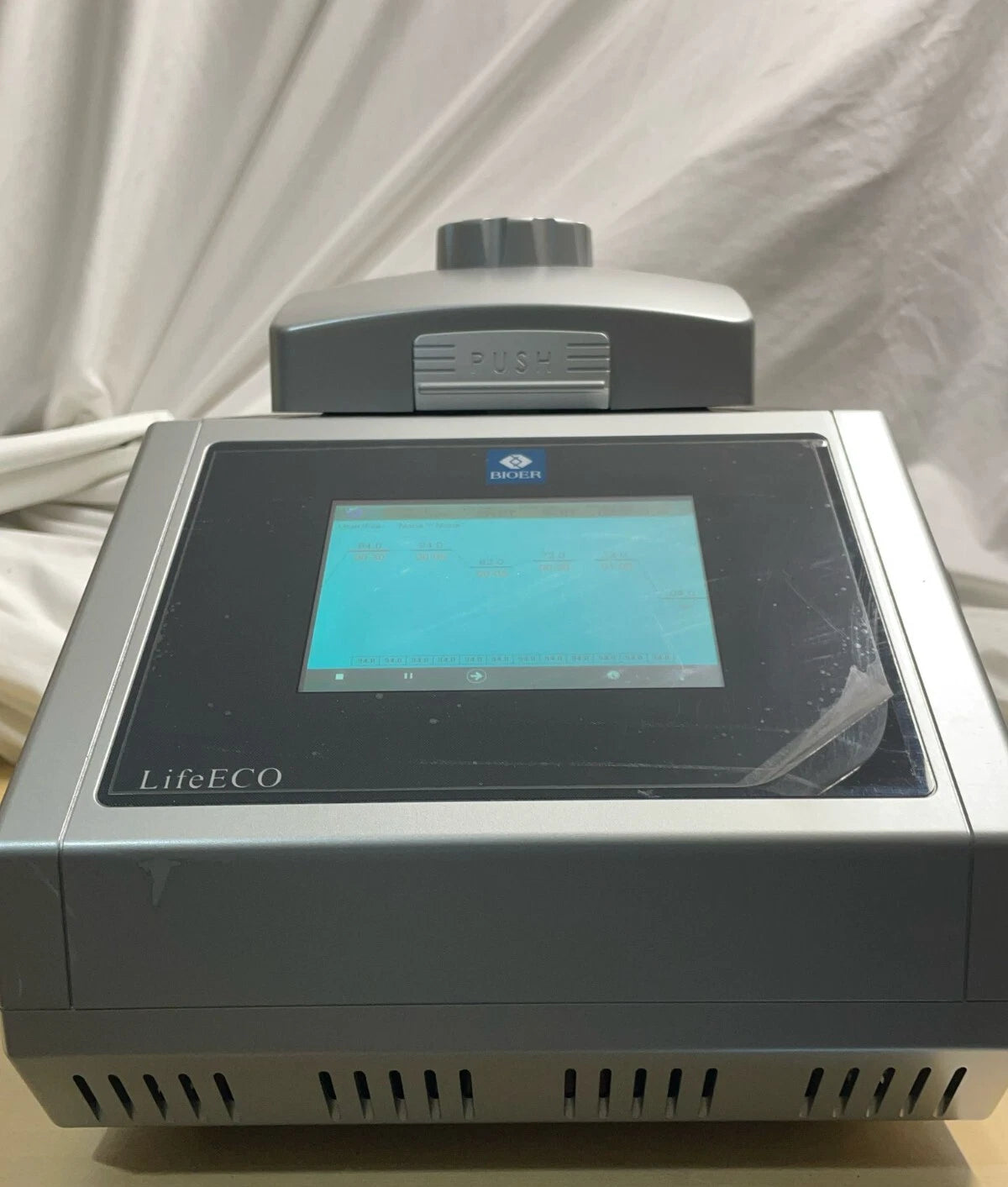 Bioer Technology BTC42096 – LifeECO 96-well Gradient Thermal Cycler w/ Warranty