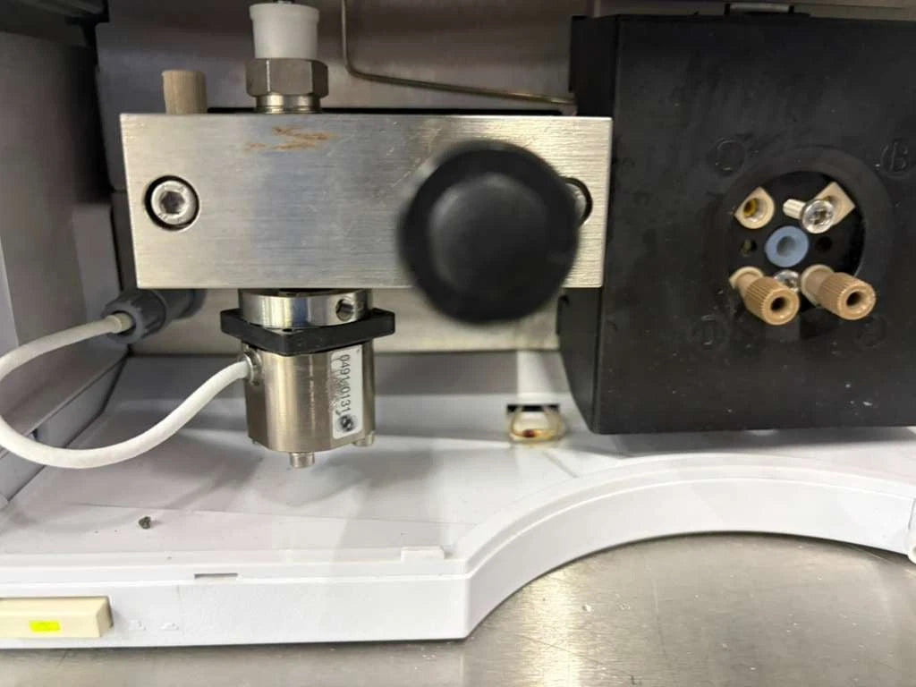 Agilent 1200 Series G1311A Quaternary Pump Power on Tetsted