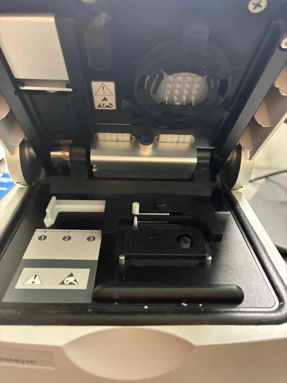 Agilent 2100 Bioanalyzer G2938C 30 Days Warranty