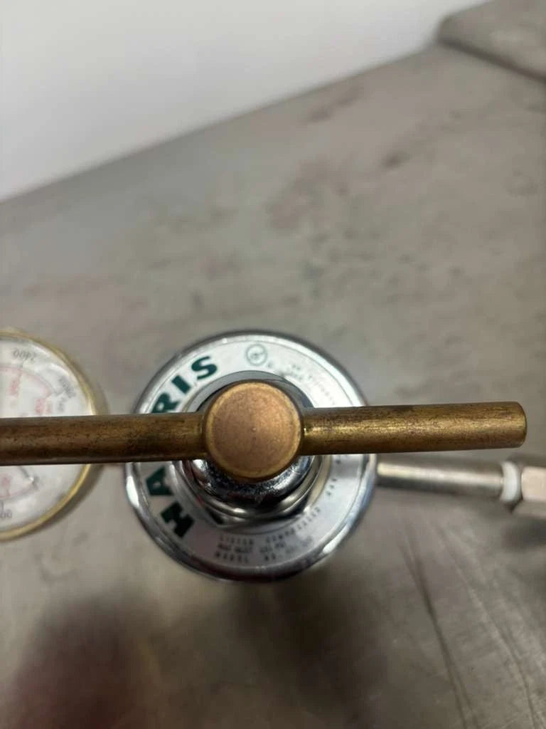 Harris 47-200-CR Compressed Gas Regulator With Connect MERIT-304/304L