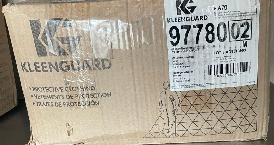 Kleenguard 97780 Kleenguard A70 Disposable Sleeves, 21 In Length, 1.5 Mil