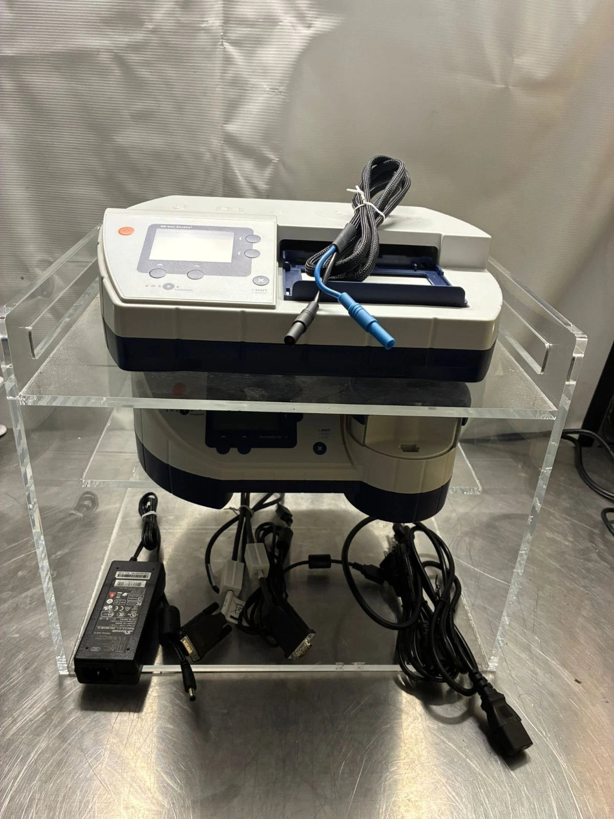 Amaxa Biosystem Nucleofector II Transfector Electroporator and 96-Well Shuttle