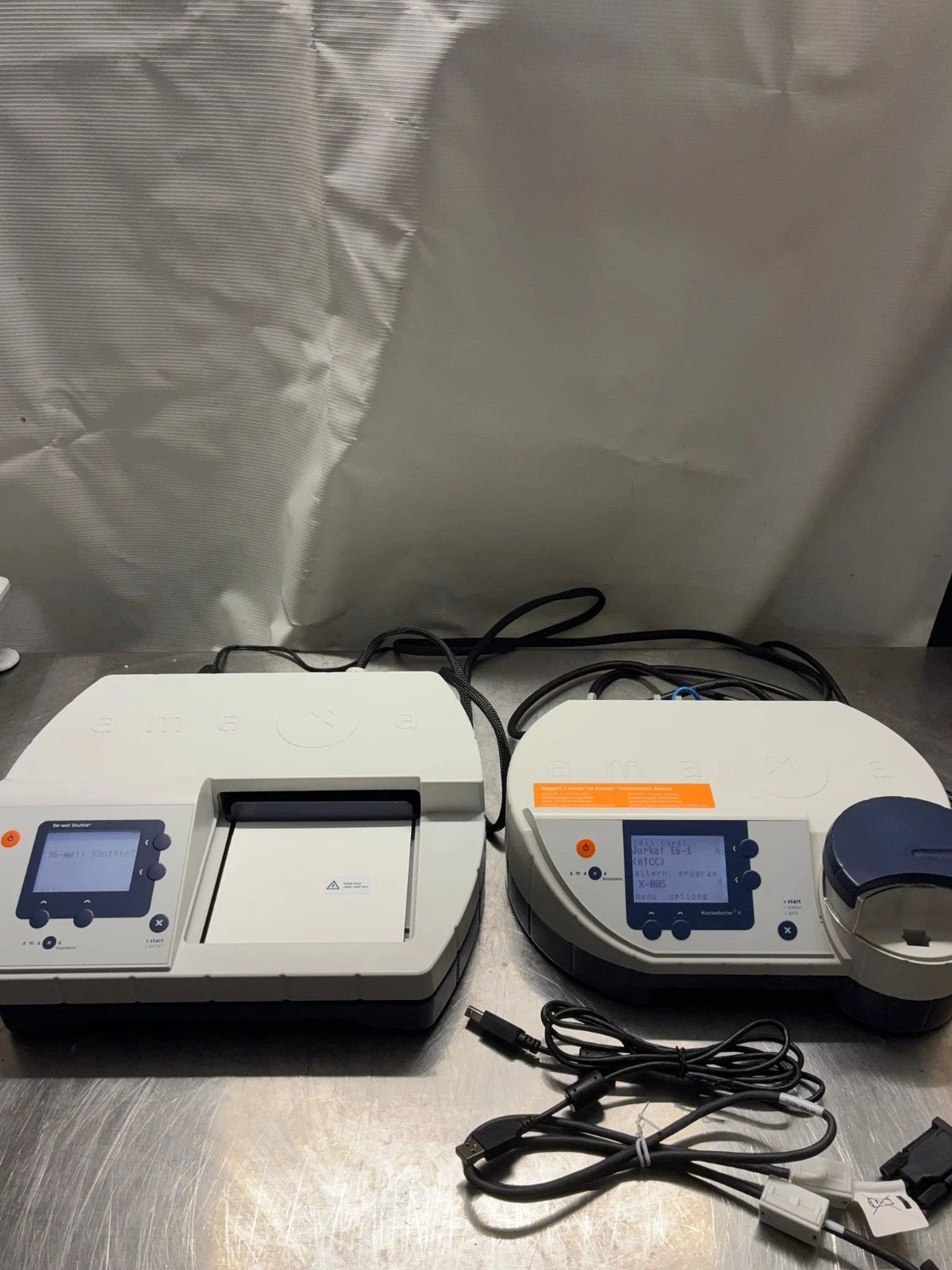 Amaxa Biosystem Nucleofector II Transfector Electroporator and 96-Well Shuttle