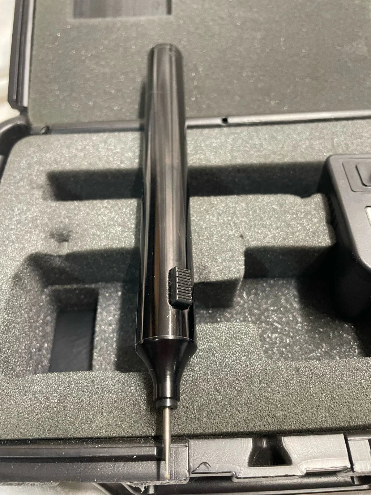 Ideal 67-1000 Micro Drill with Power Adapter