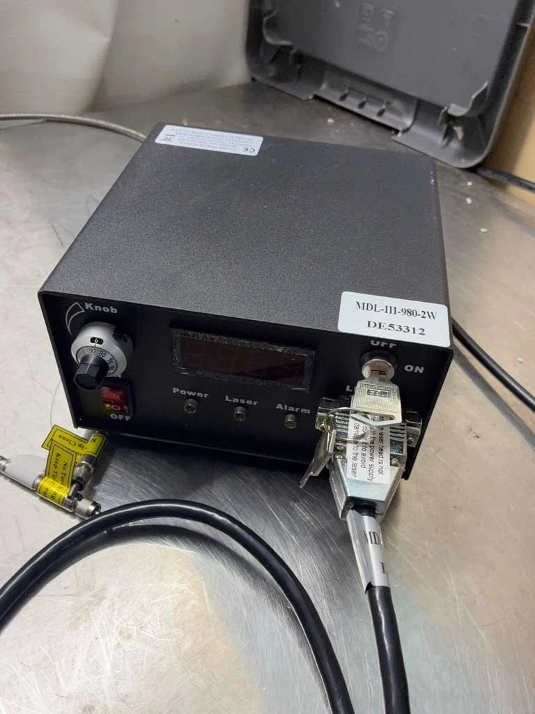 OEM LASER SYSTEMS PSU-III-LED MDL-III-980-2W with Laser Head 30 days Warranty