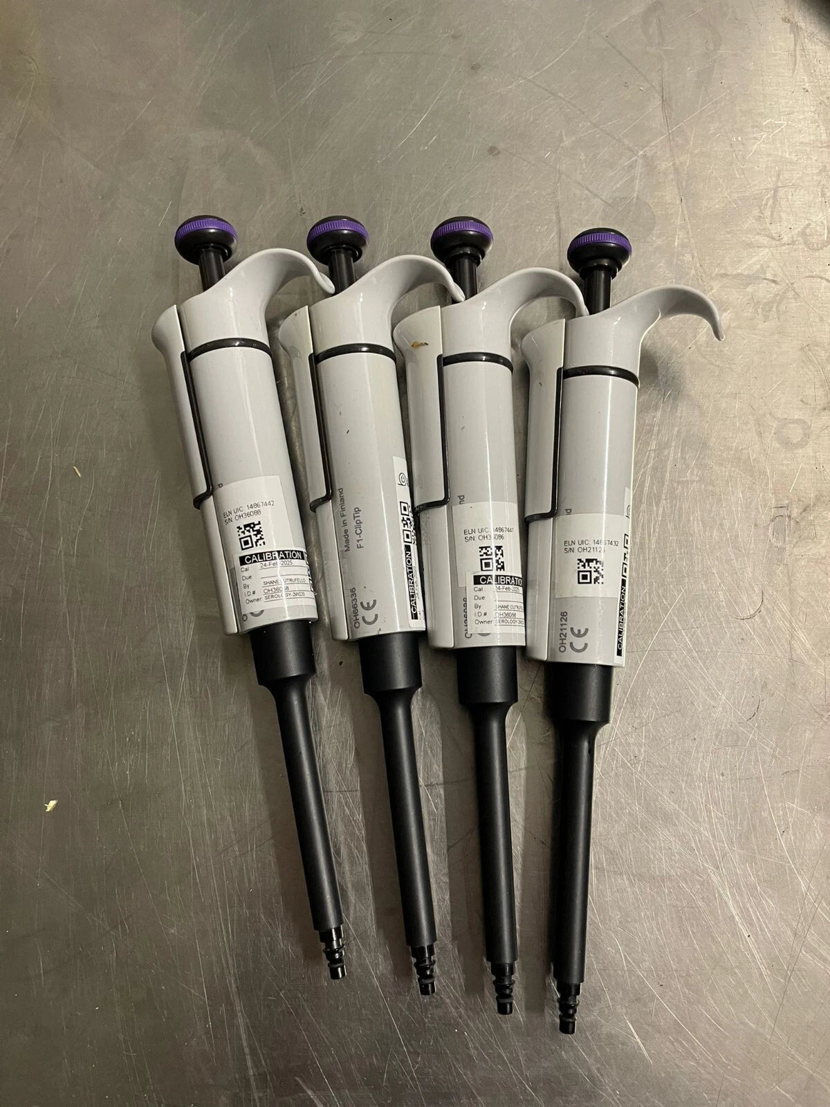 lot of 4 Thermo Scientific™ F1-ClipTip™ 5- 50 uL Single Channel Pipette