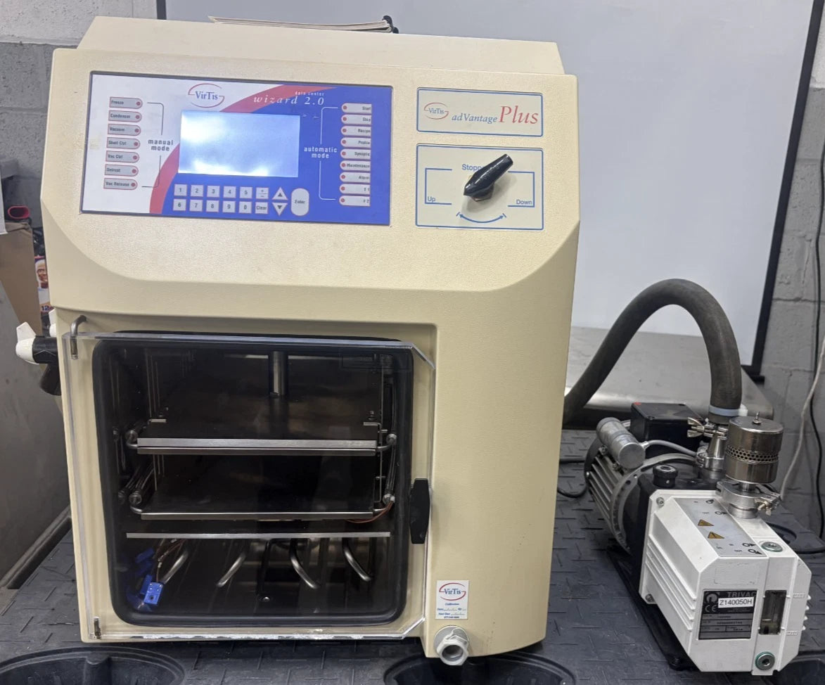 SP VirTis AdVantage XL-70 Benchtop Freeze Dryer Lyophilizer w/ Leybold Trivac Pu