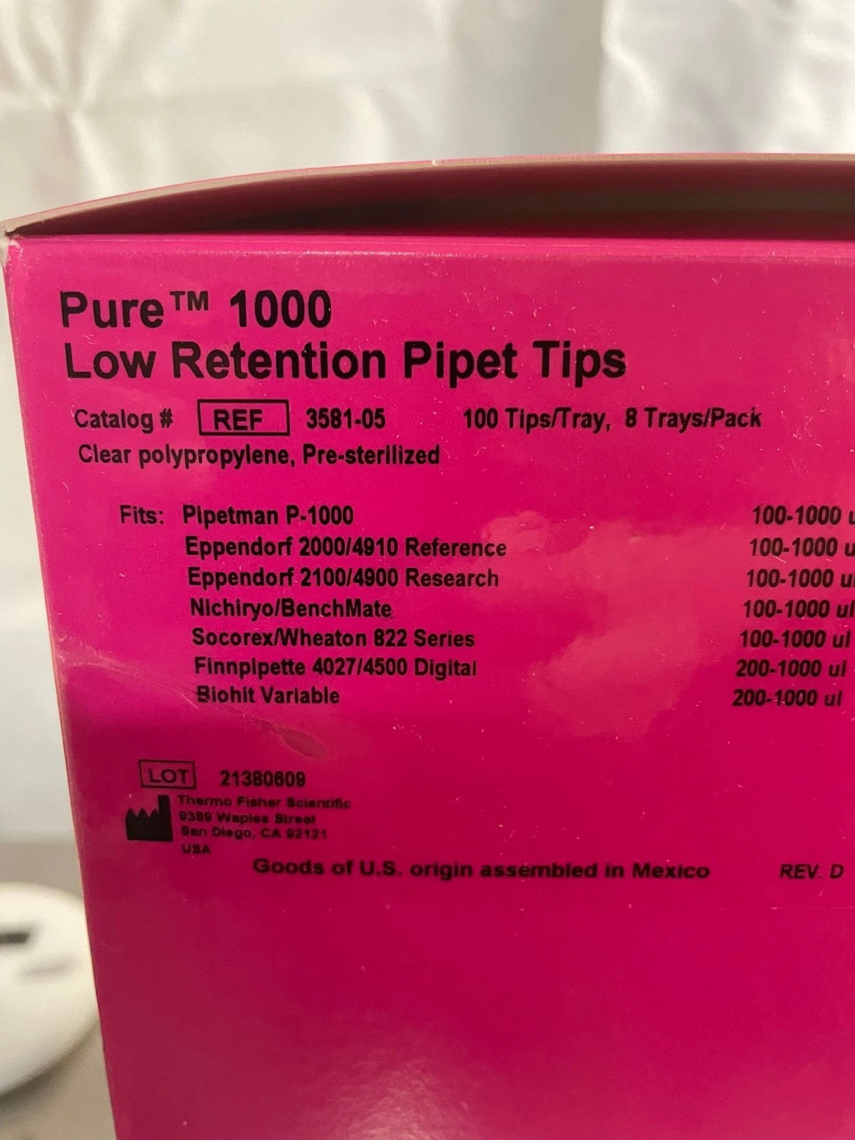Thermo Molecular BioProductsPure 100 µL -1000 µL Pipet Tips 3581-05 (lot of 4)