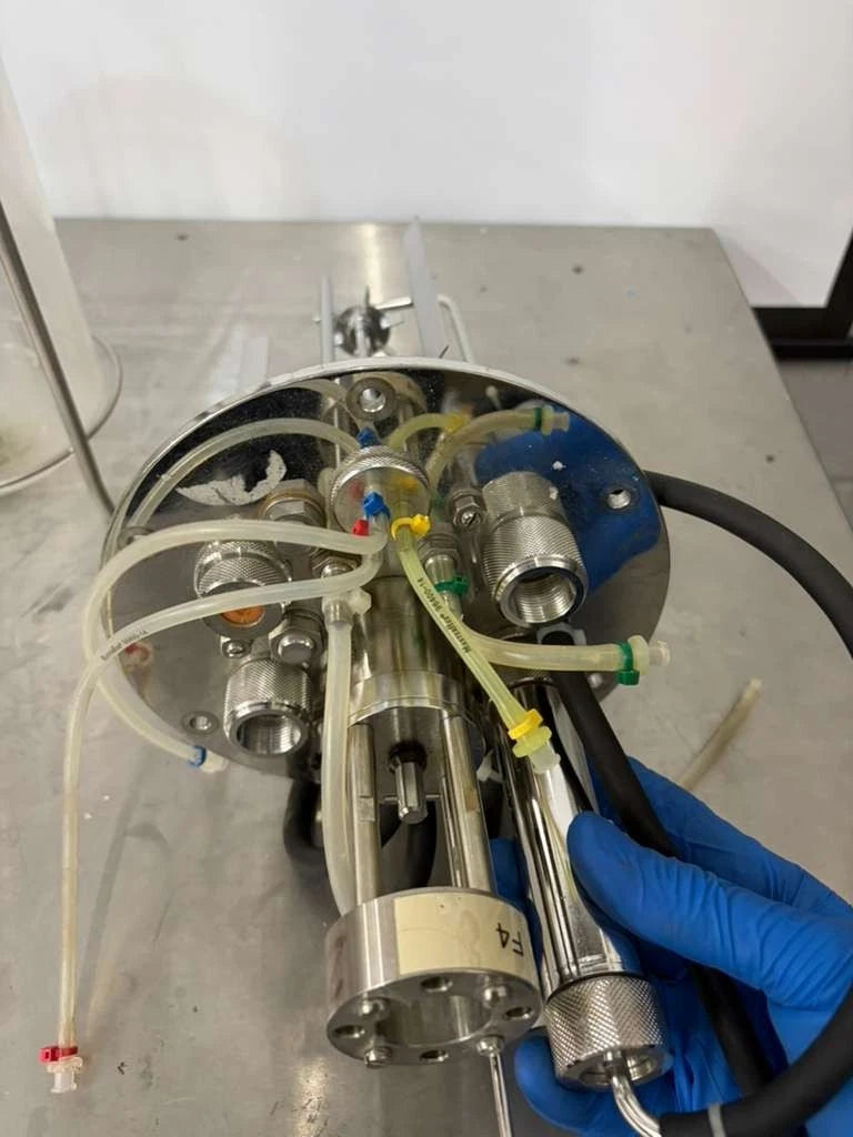 Applikon Biotechnology 3L Glass Bioreactor Vessel with Stainless Steel Headplate