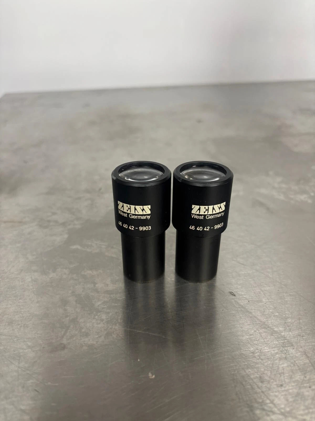 Zeiss ID 47 12 03 - 9901 Microscope