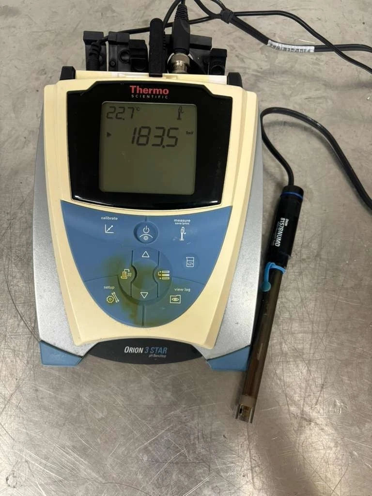 Thermo Scientific Orion 3 StarPLUS With 8157BNUMD ROSS Ultra Epoxy pH/ATC Triode