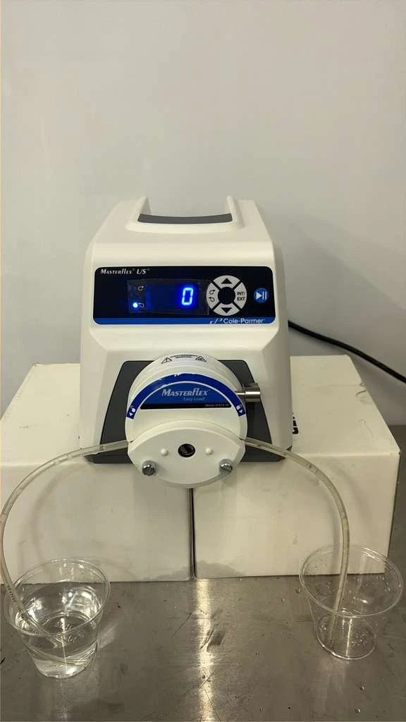 Cole Parmer Masterflex Model 900-2200 L/S DRIVE with 07514-10 easy-load head