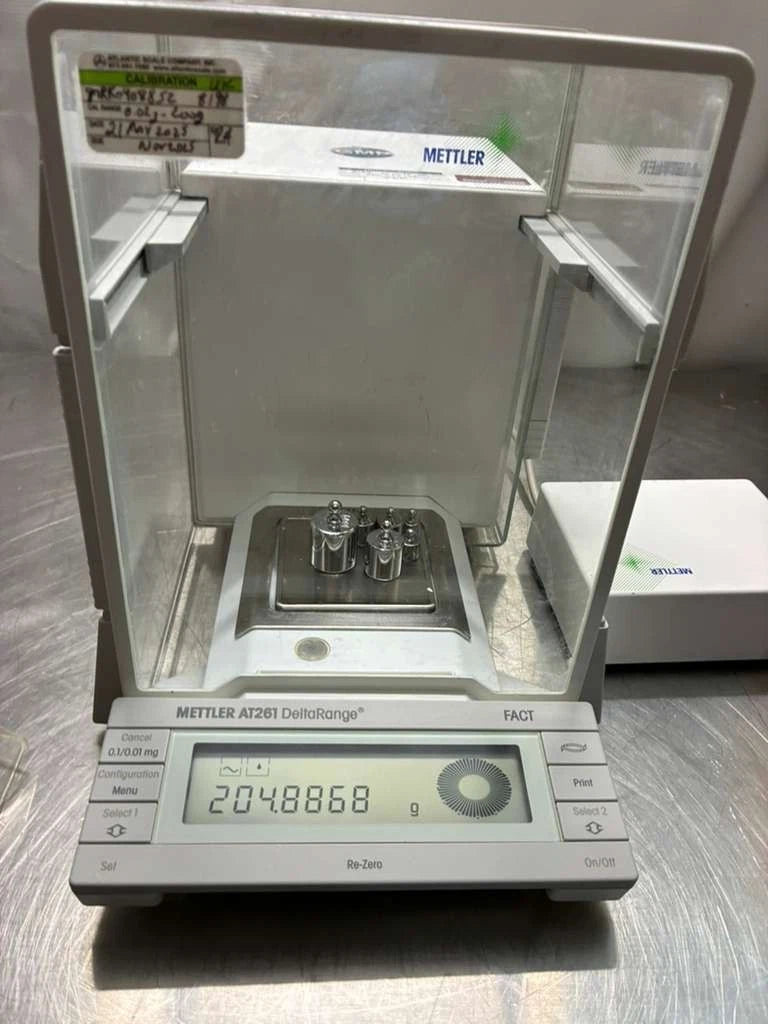 Mettler Toledo AT261 DeltaRange Analytical Balance 30 Days Warranty
