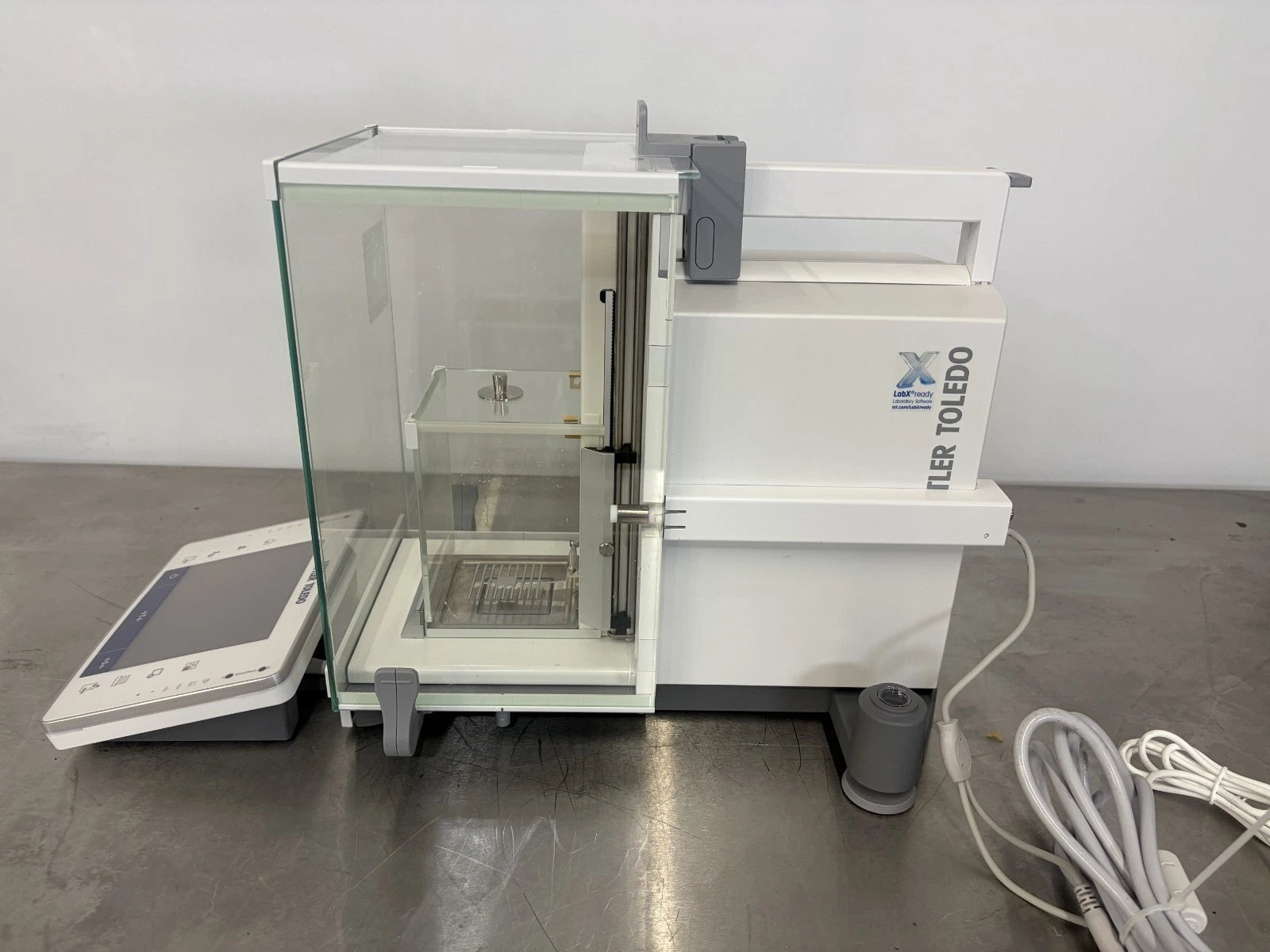 Mettler Toledo XPE56 Microbalance 52g x 1ug - Tested & Great Condition see Video