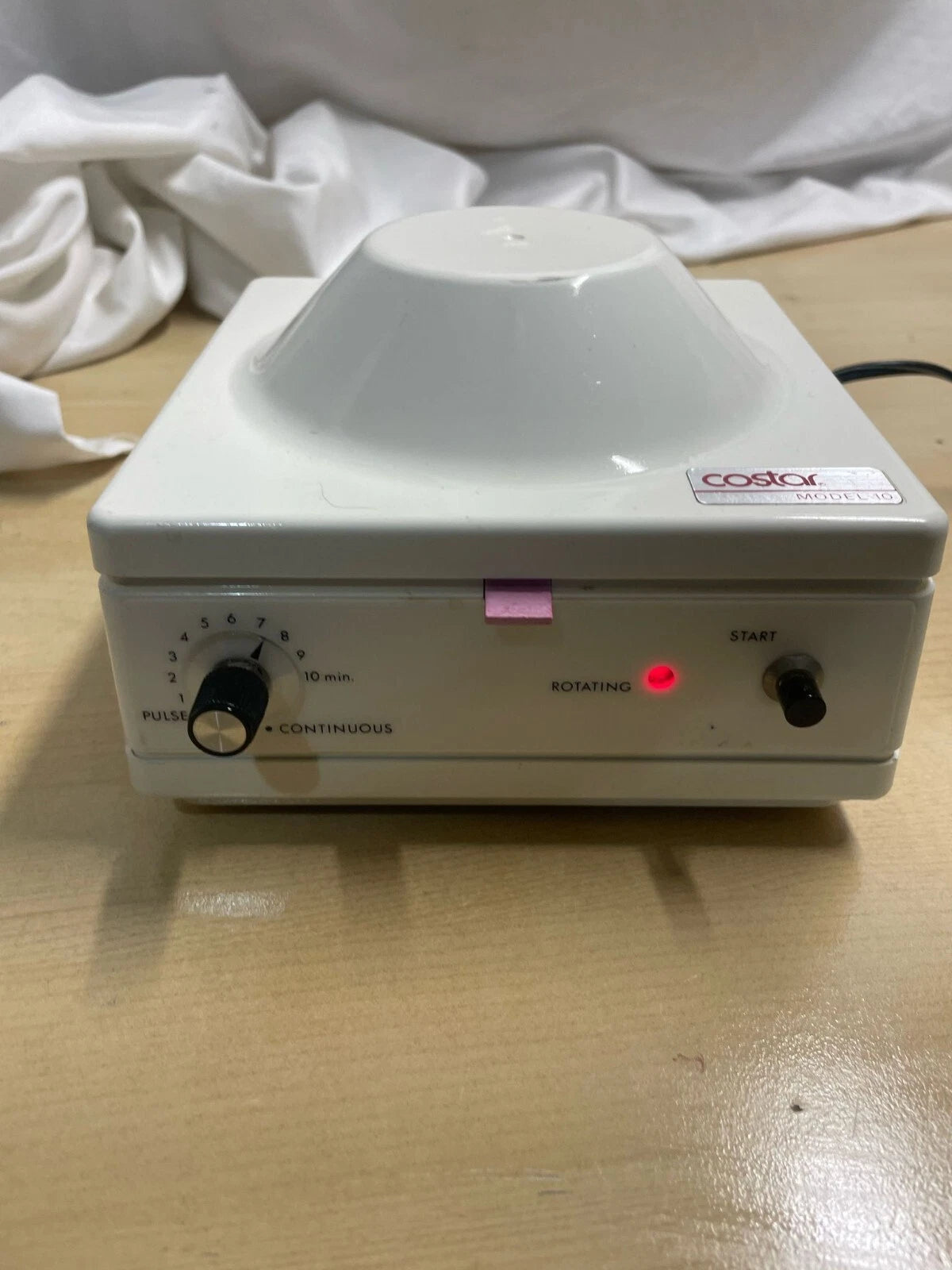 Costar Model 10 Mini Centrifuge 6 Fixed Position Angled Rotor Microcentrifuge