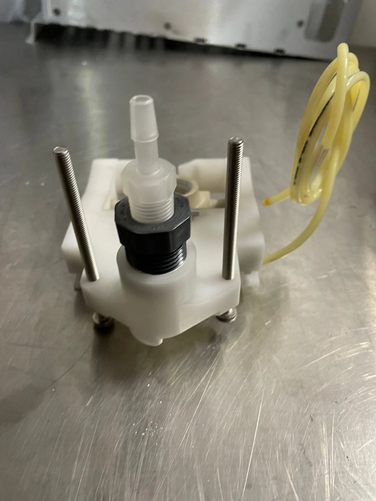 Thermo Fisher Hinge Valve Raptor Assy for Ion Torrent S5 SEQUENCER A27211 Tested