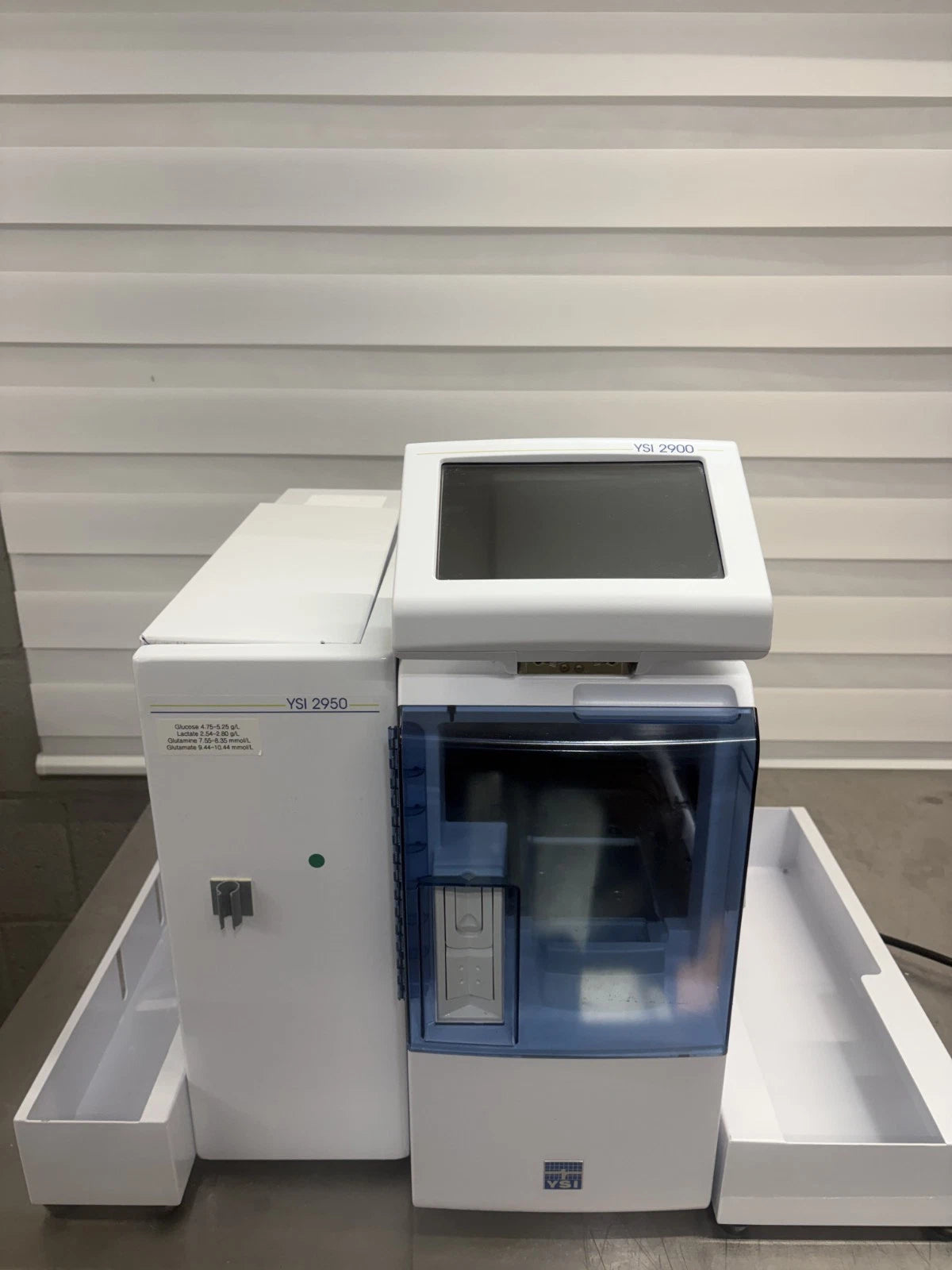 YSI 2950D-3 Biochemistry Analyzer