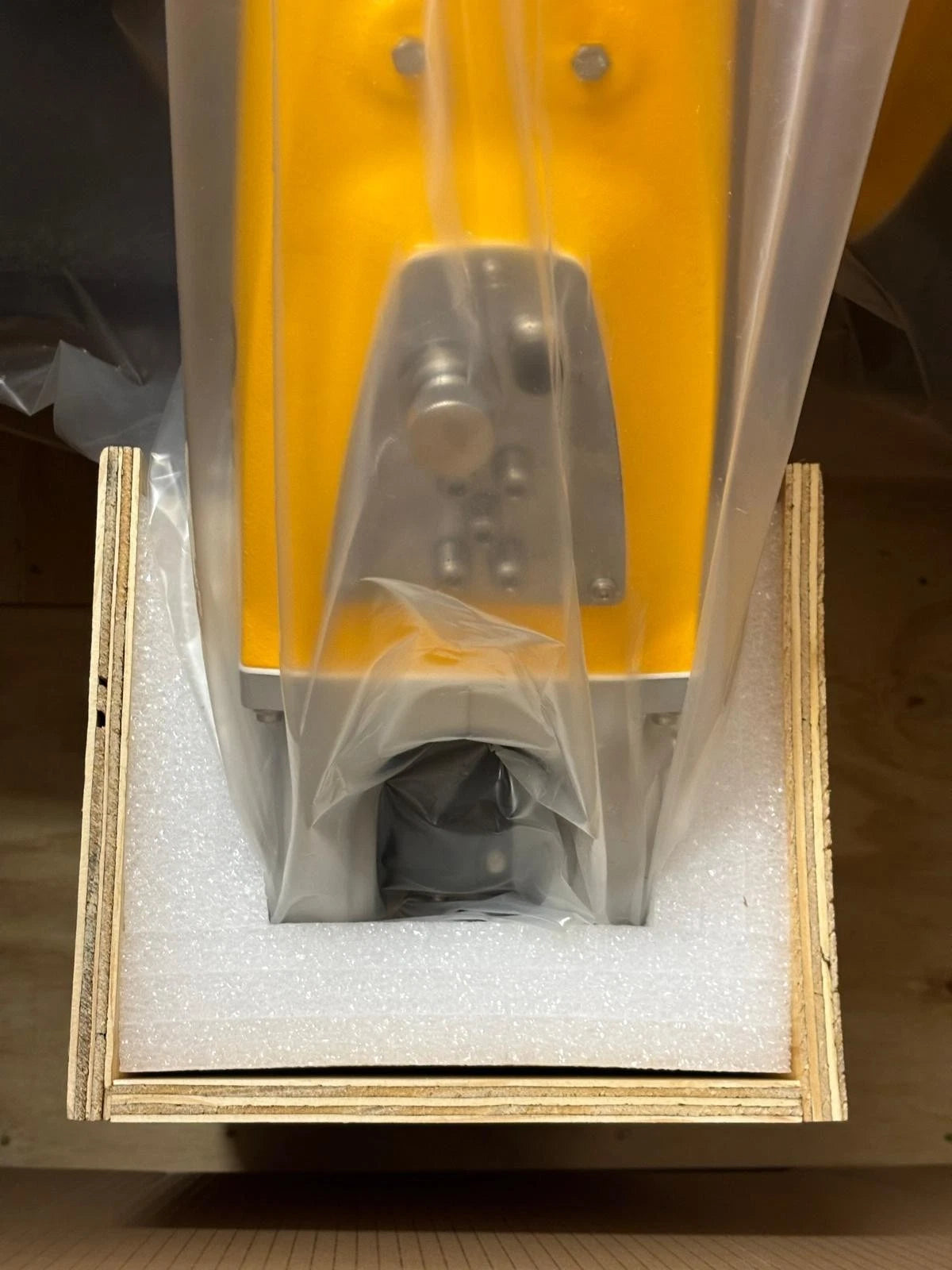 Staubli TX2-90 Robot CS9 controller.