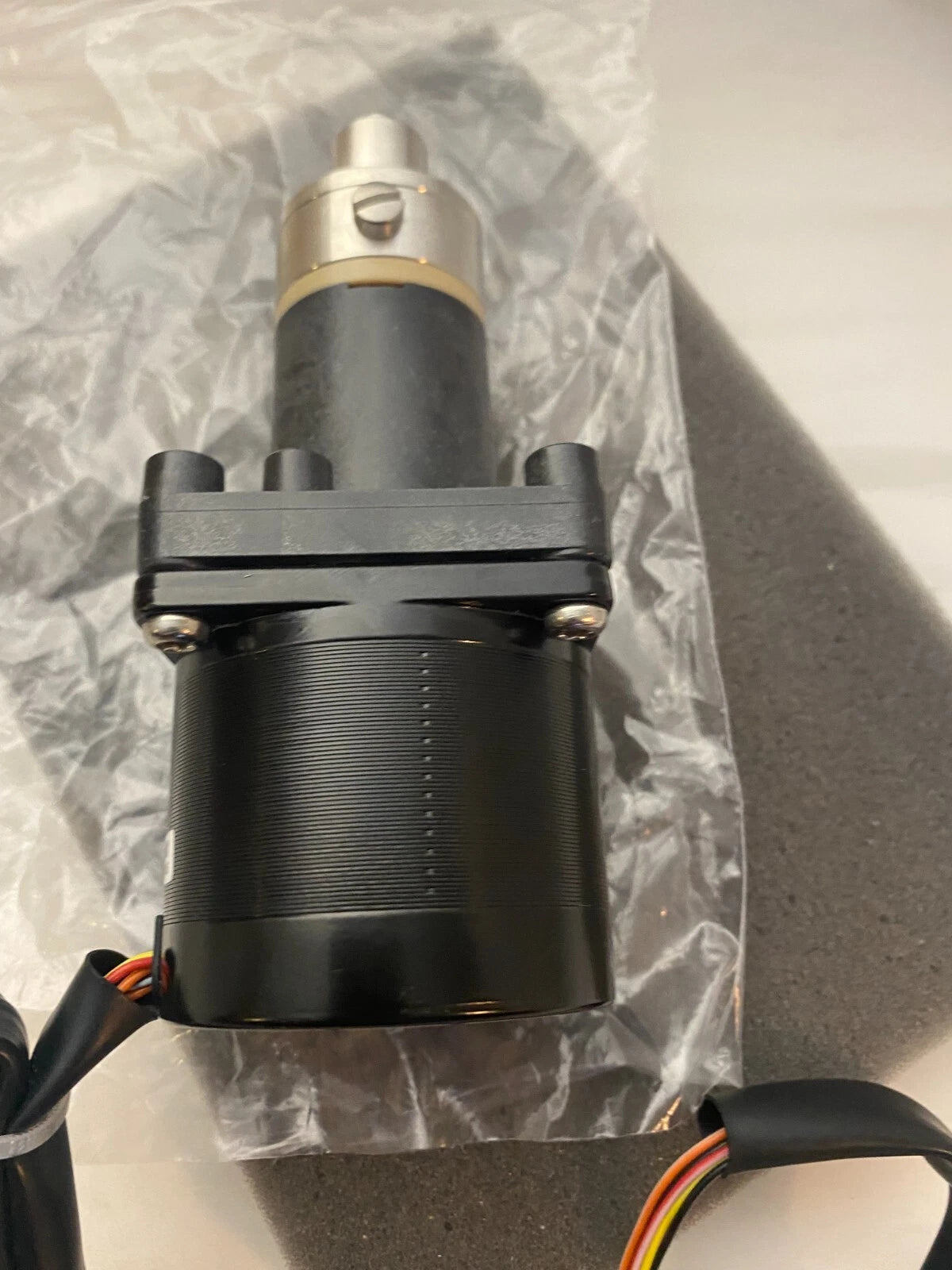 Lin Engineering 1.8° Step Motor 5618S-10E-02R0