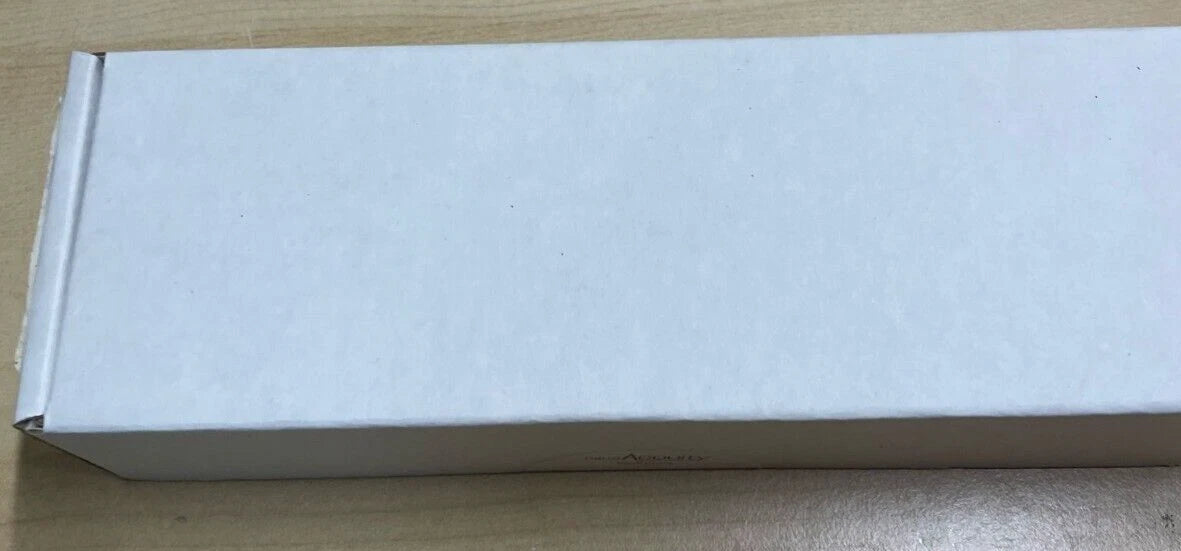 Waters Symmetry C8 5um 300umX 25 mm Columm Acquity UPLC M-Class 1860007536