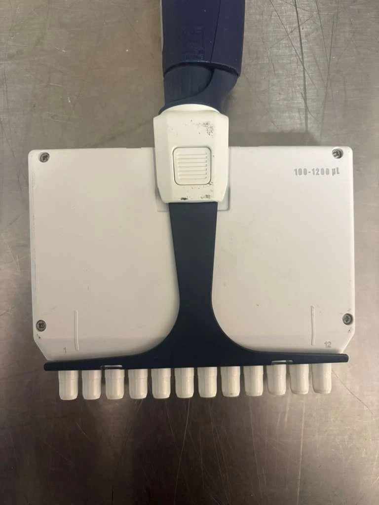 Set of 2 Gilson Pipetman 8 Channel and 12 Channel