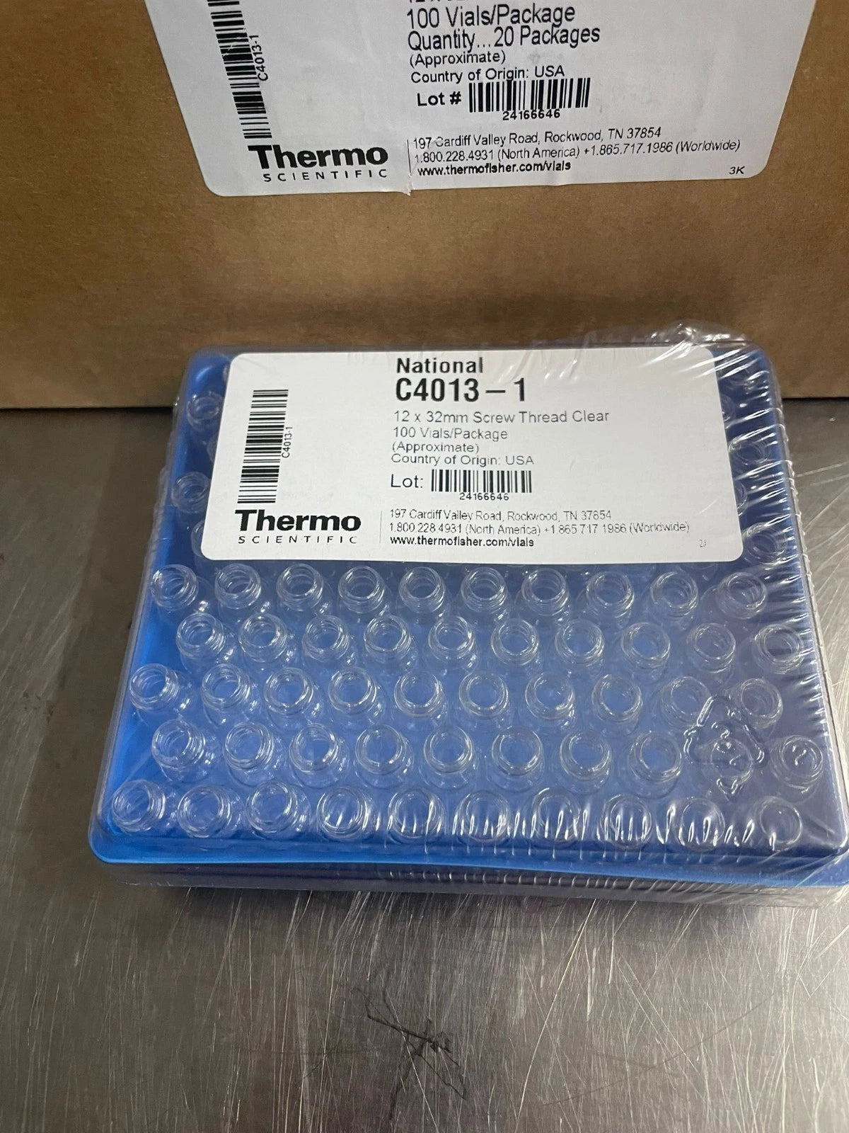 Thermo National Scientific C4013-1 12 x 32mm Screw Thread Vials box with 20 pack